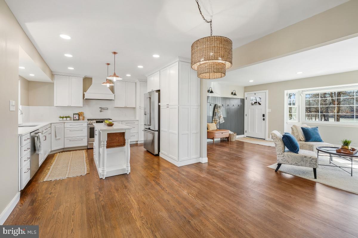 STRATFORD LANDING - Residential