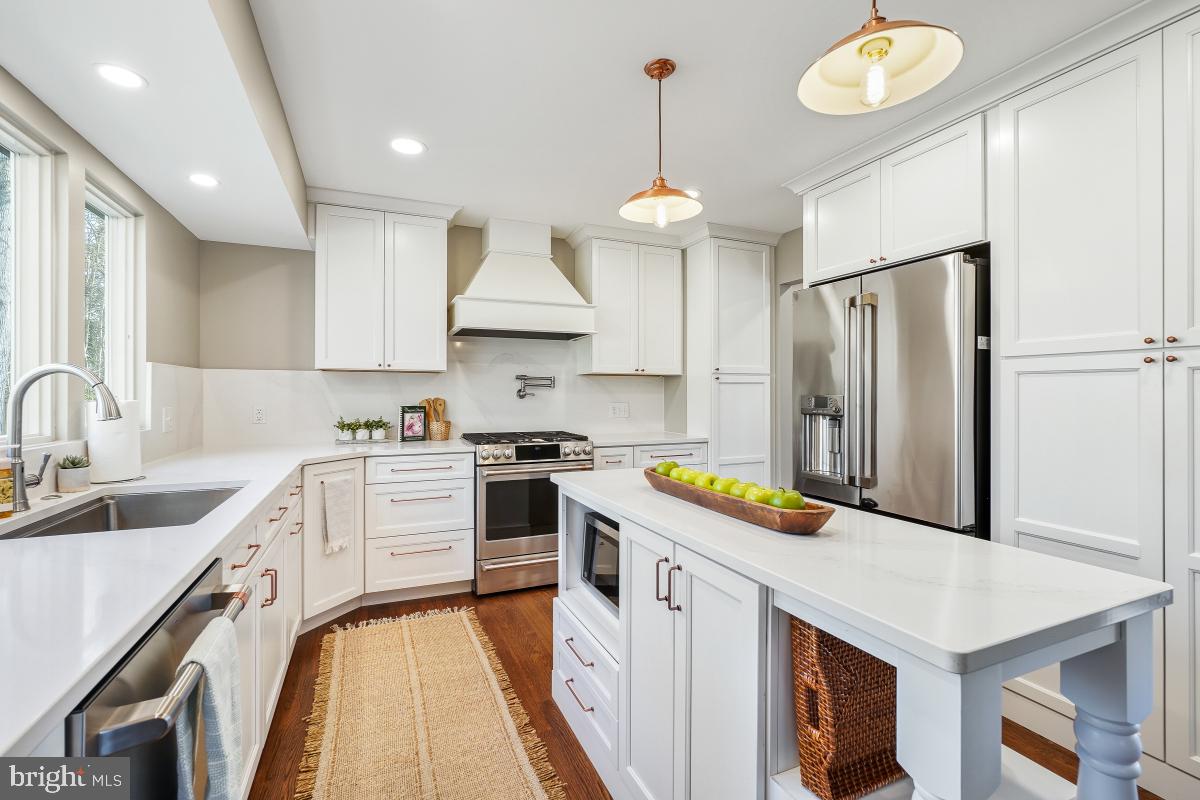 STRATFORD LANDING - Residential