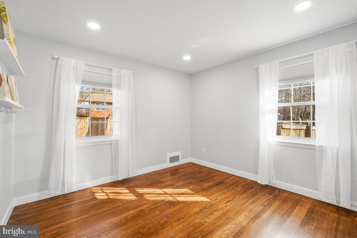 STRATFORD LANDING - Residential