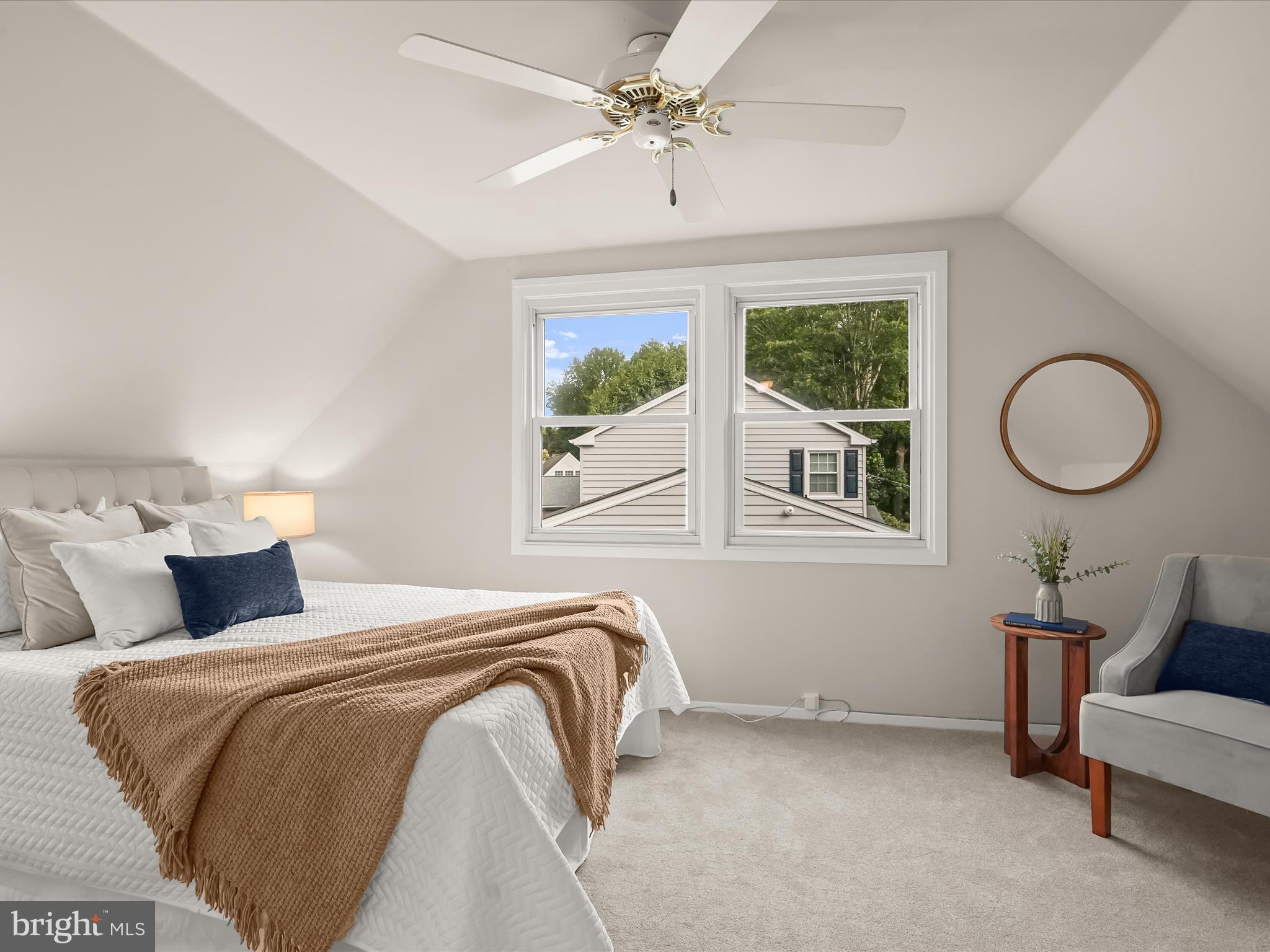 VICTORIA HEIGHTS - Residential