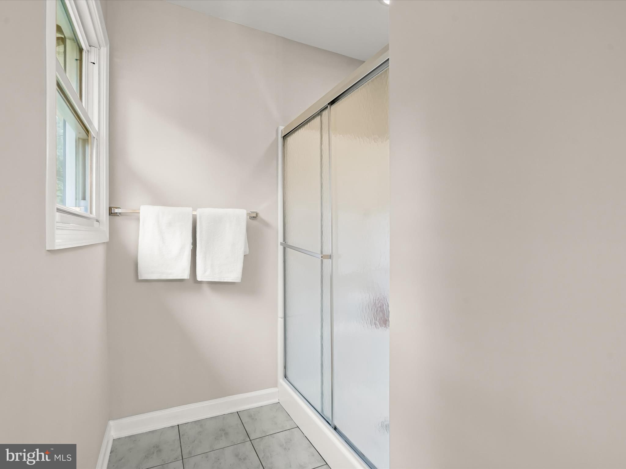 VICTORIA HEIGHTS - Residential