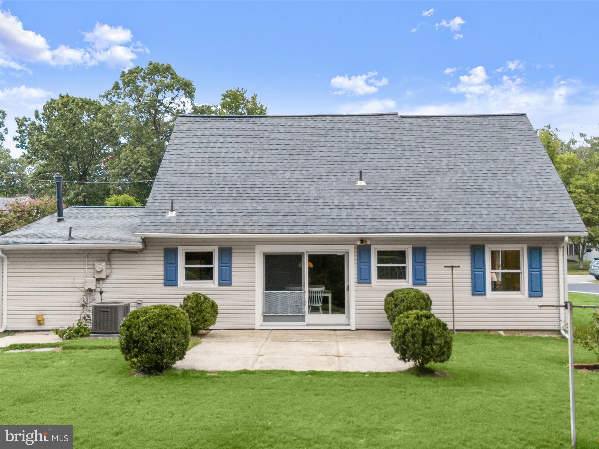 VICTORIA HEIGHTS - Residential