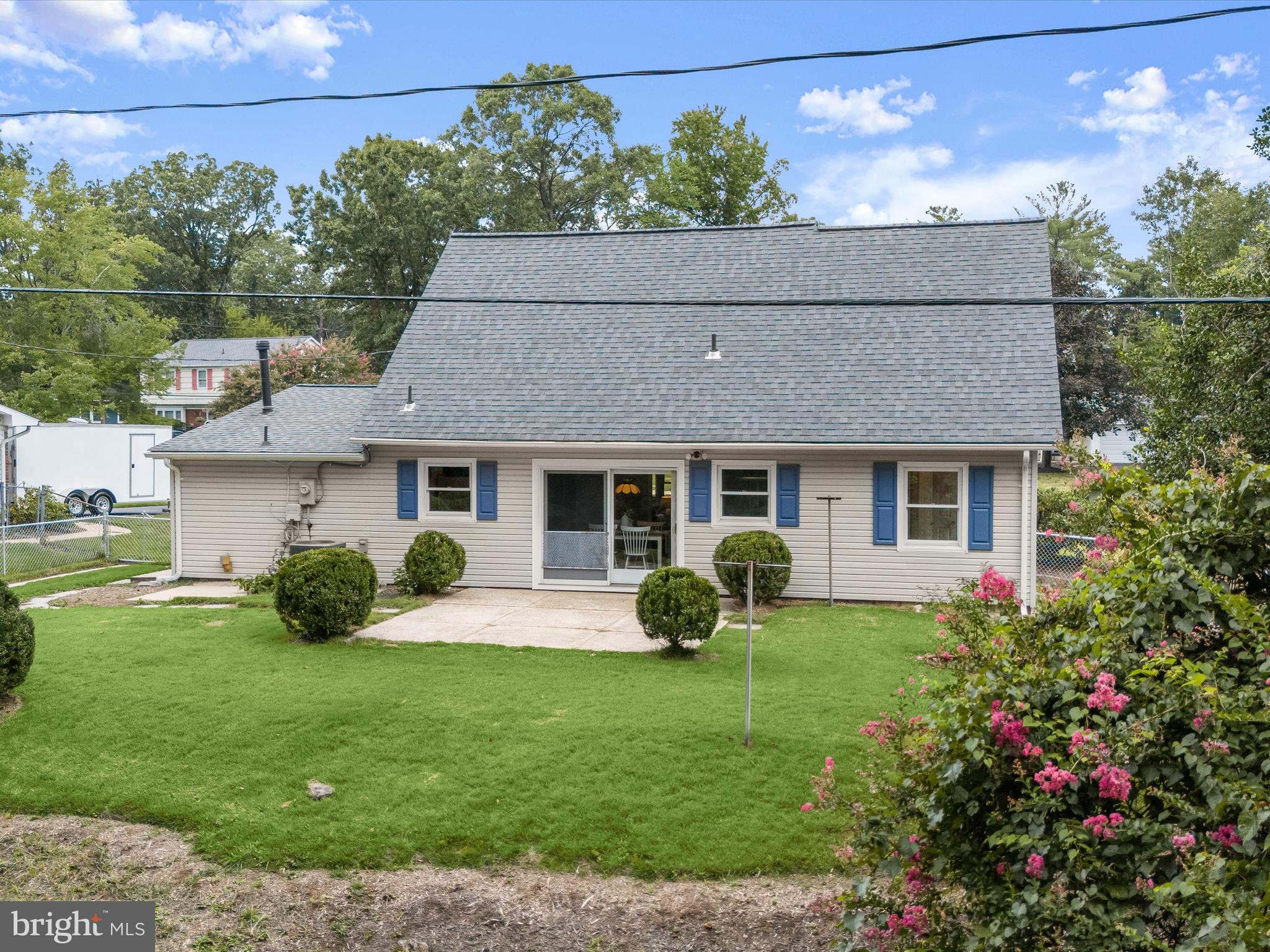 VICTORIA HEIGHTS - Residential