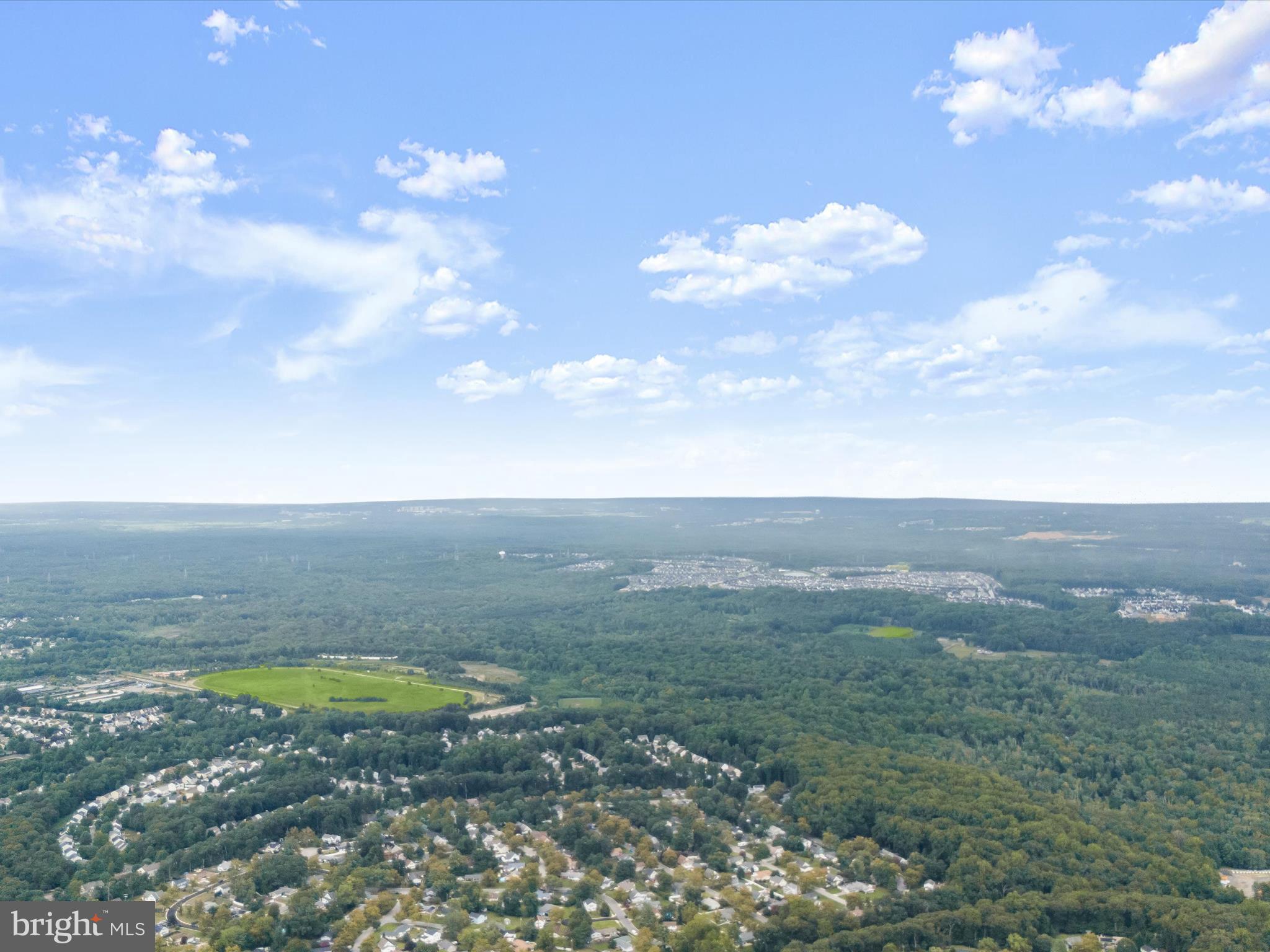 VICTORIA HEIGHTS - Residential