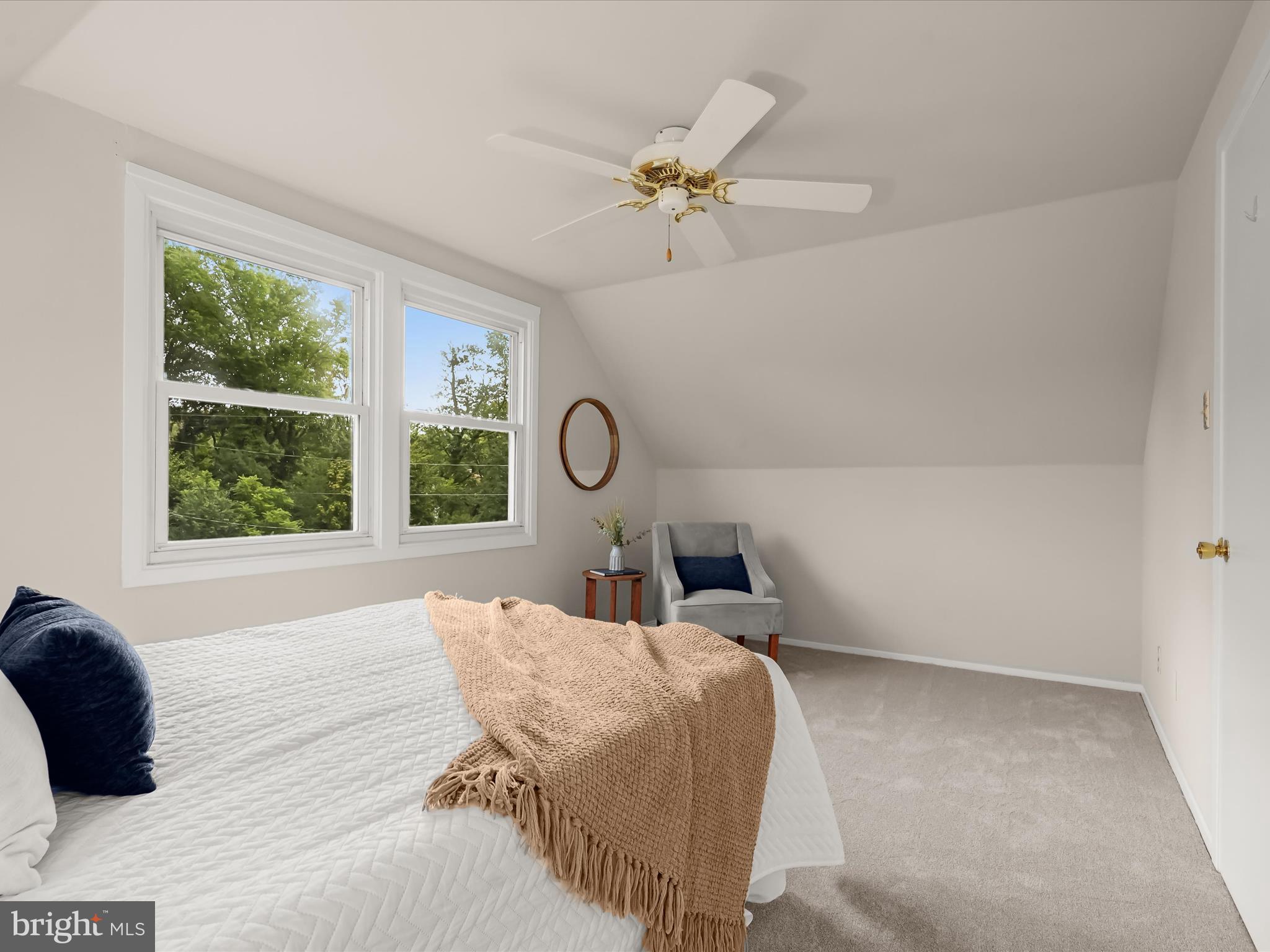 VICTORIA HEIGHTS - Residential