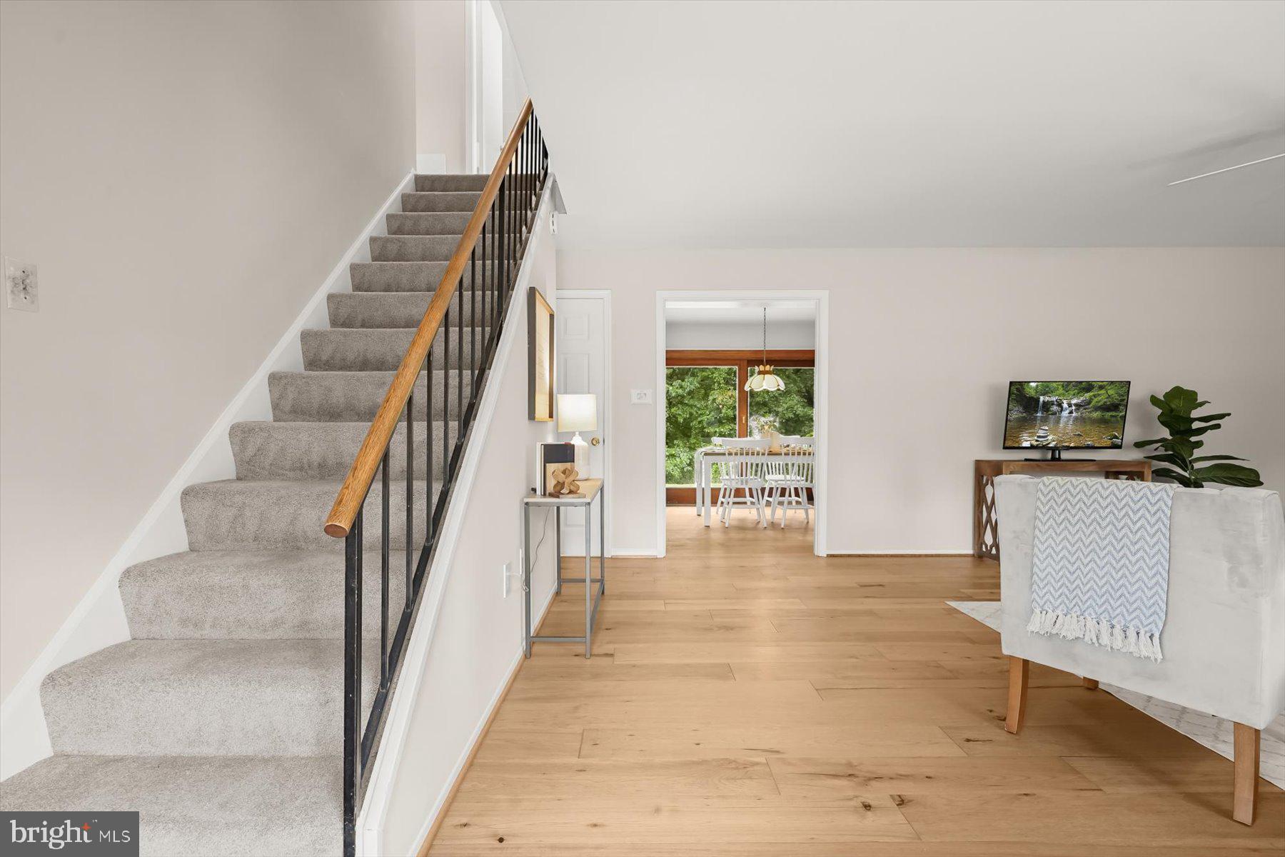 VICTORIA HEIGHTS - Residential