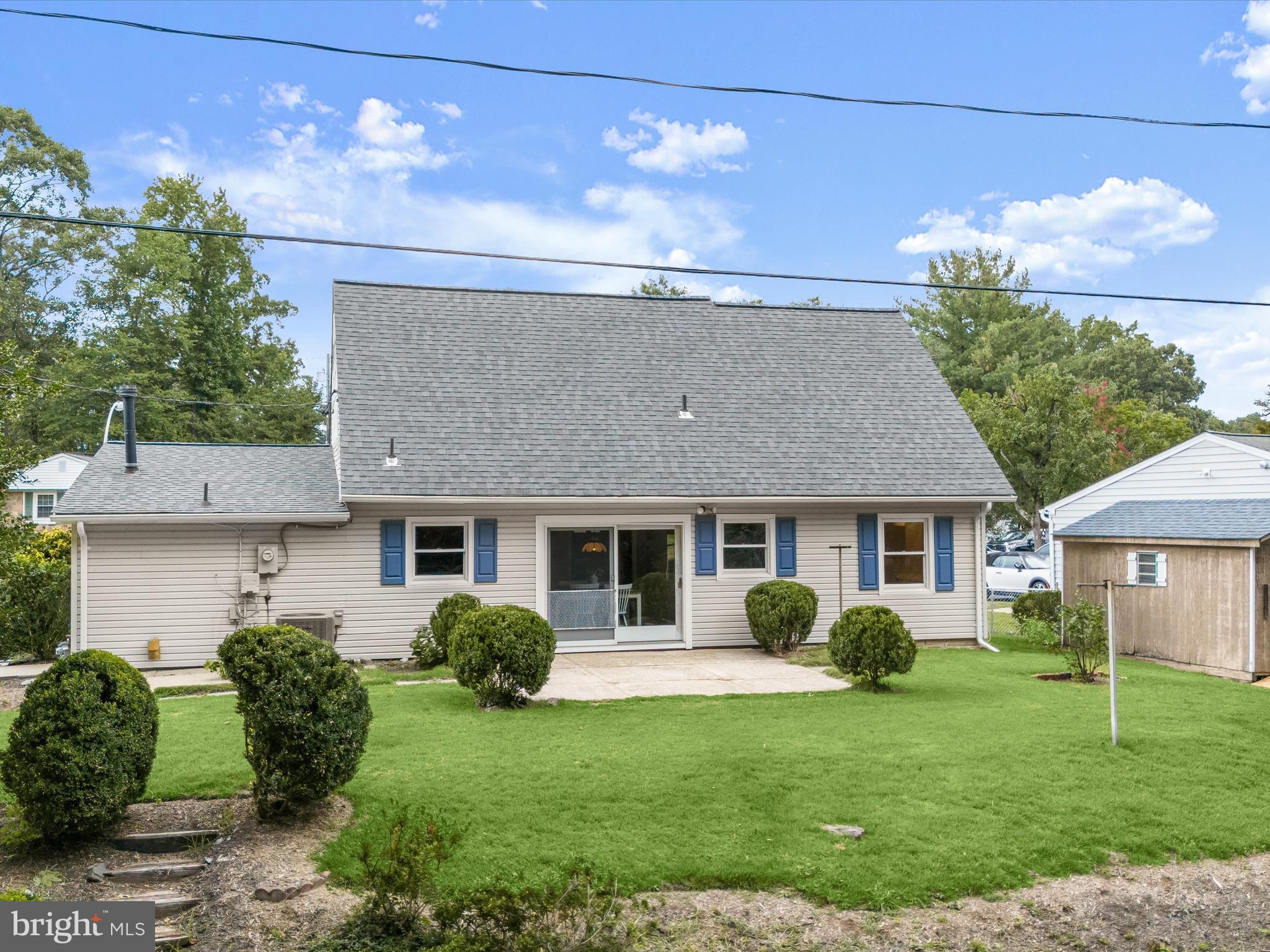 VICTORIA HEIGHTS - Residential