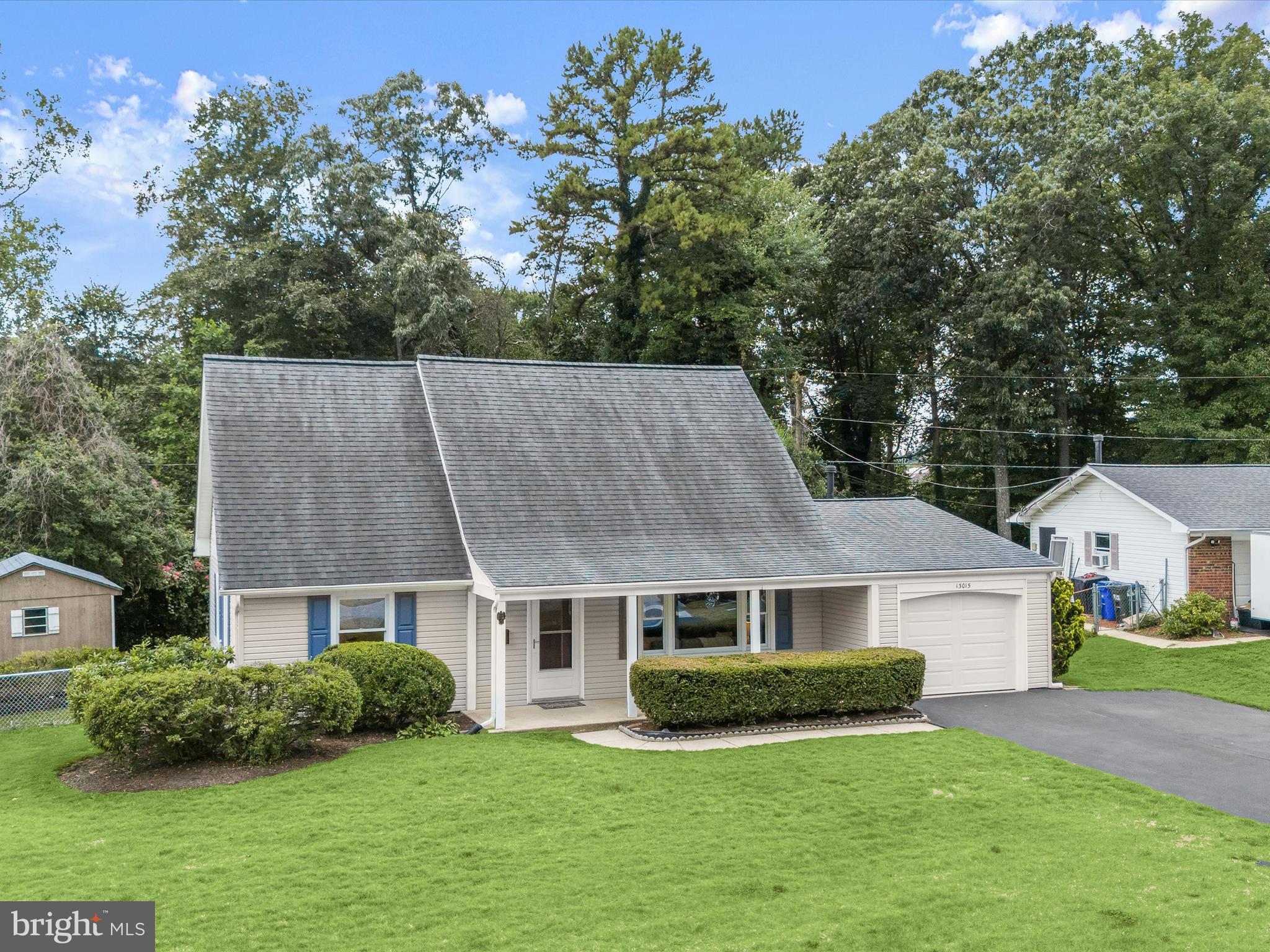 VICTORIA HEIGHTS - Residential