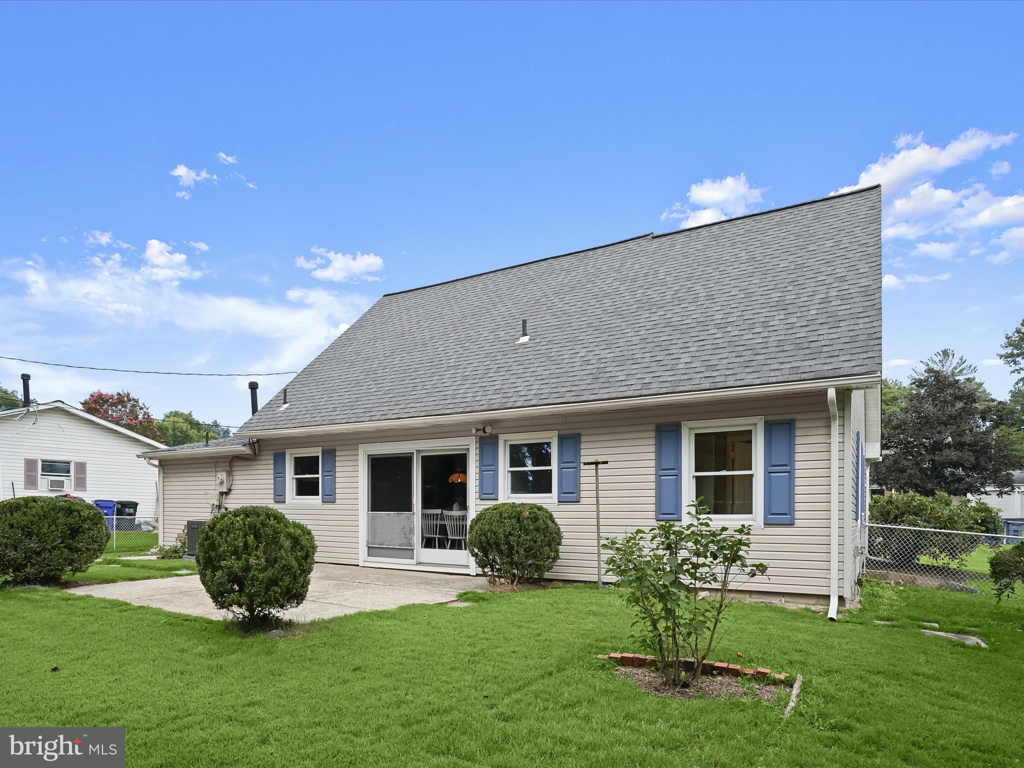 VICTORIA HEIGHTS - Residential