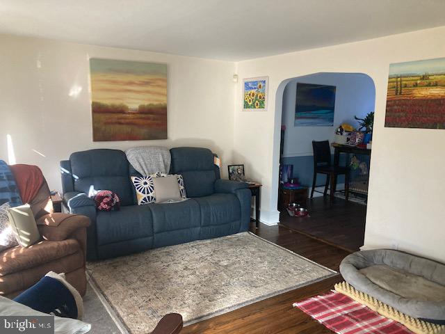 14 W SUMMERFIELD AVENUE