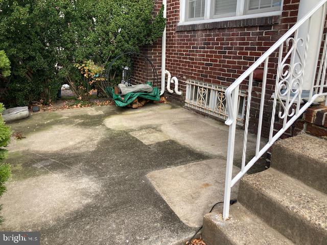 14 W SUMMERFIELD AVENUE