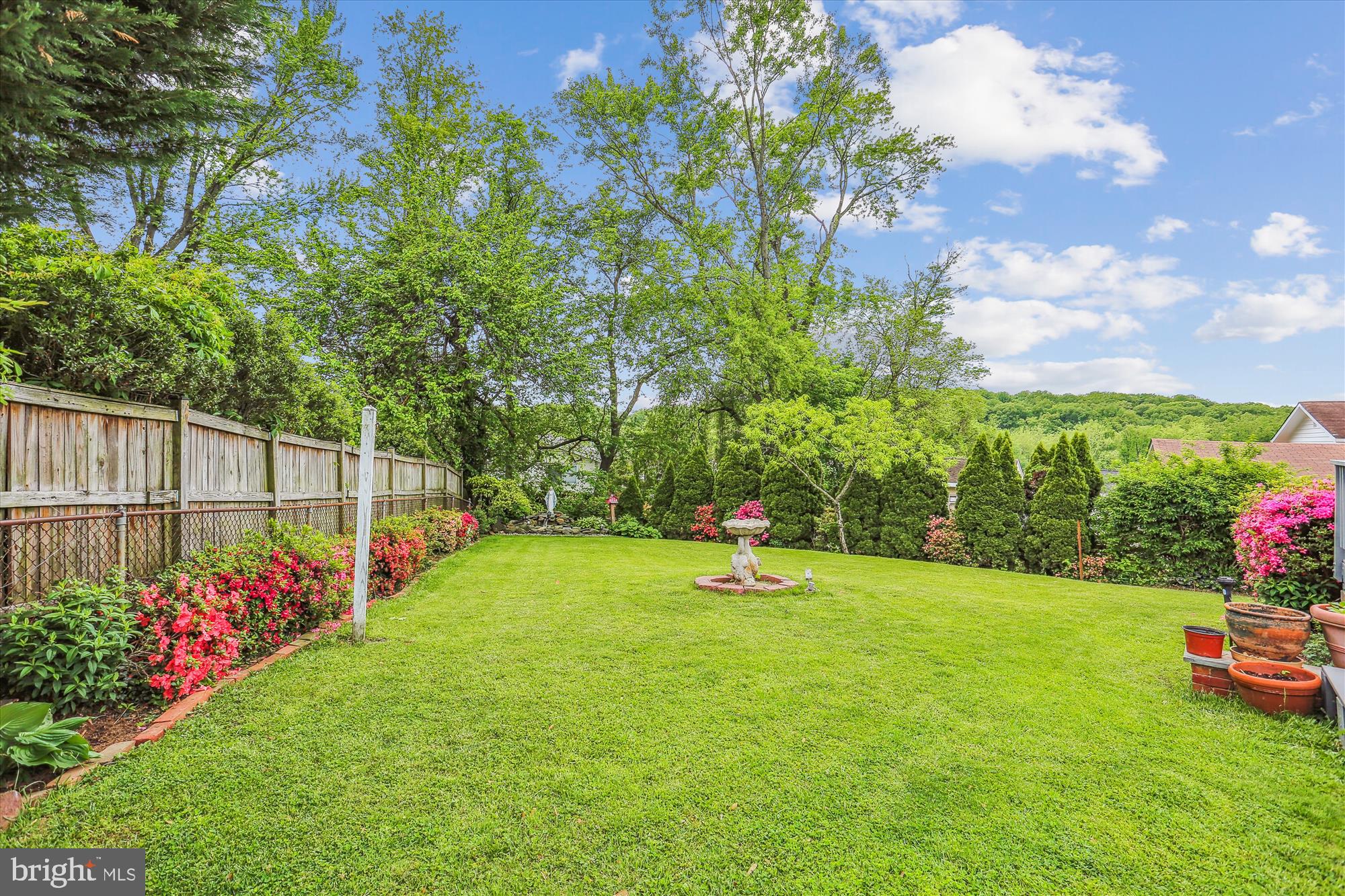 ASPEN HILL PARK - Residential