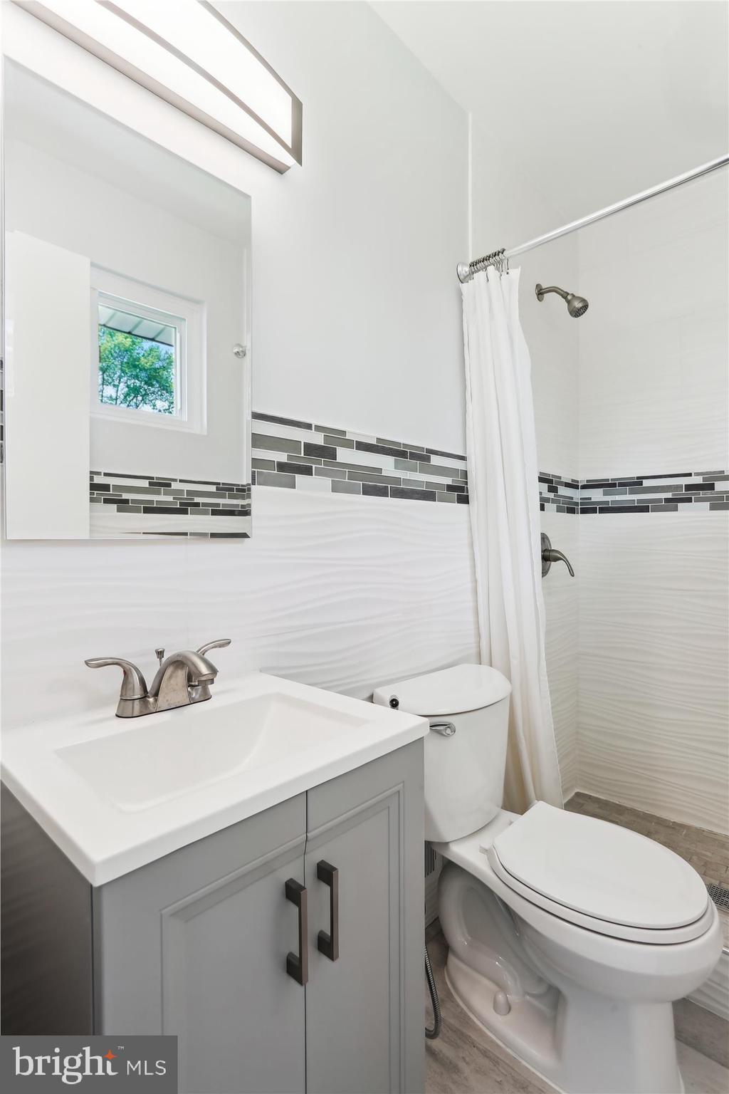 ASPEN HILL PARK - Residential