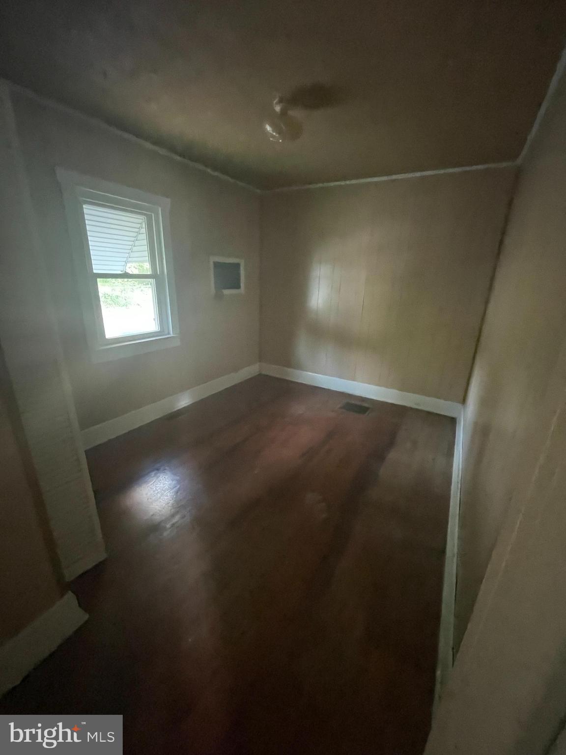 ABERDEEN HILLS - Residential