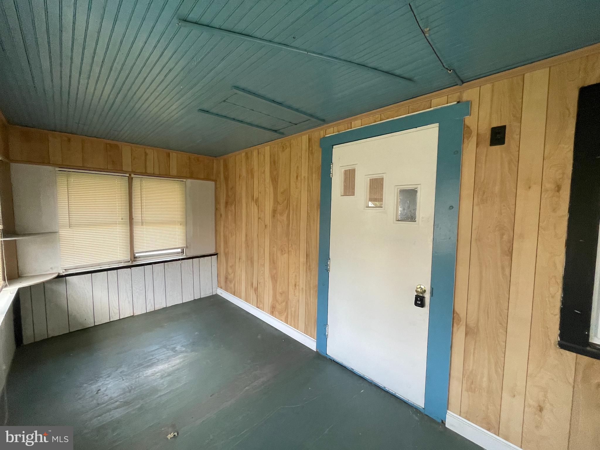 ABERDEEN HILLS - Residential