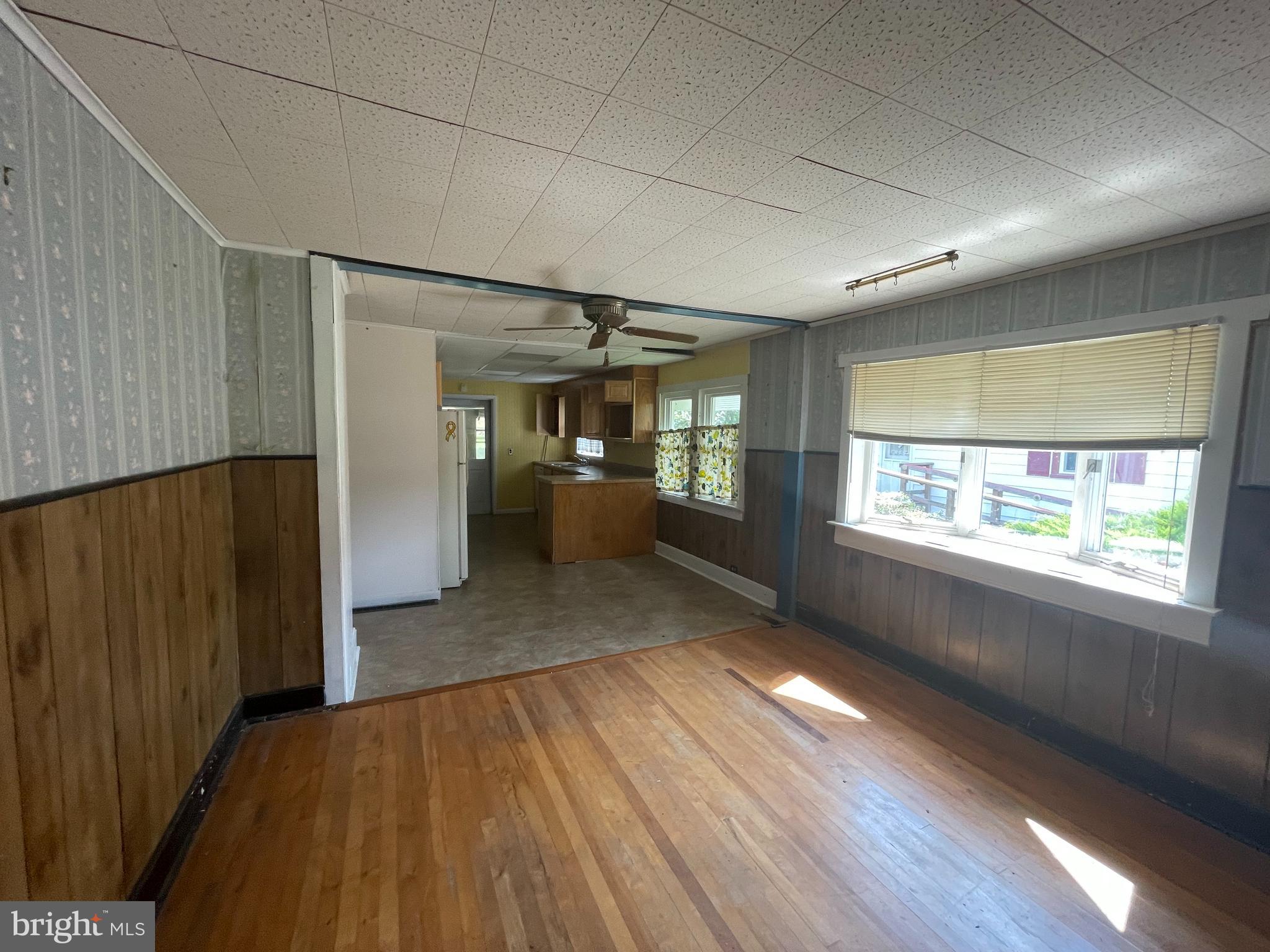 ABERDEEN HILLS - Residential