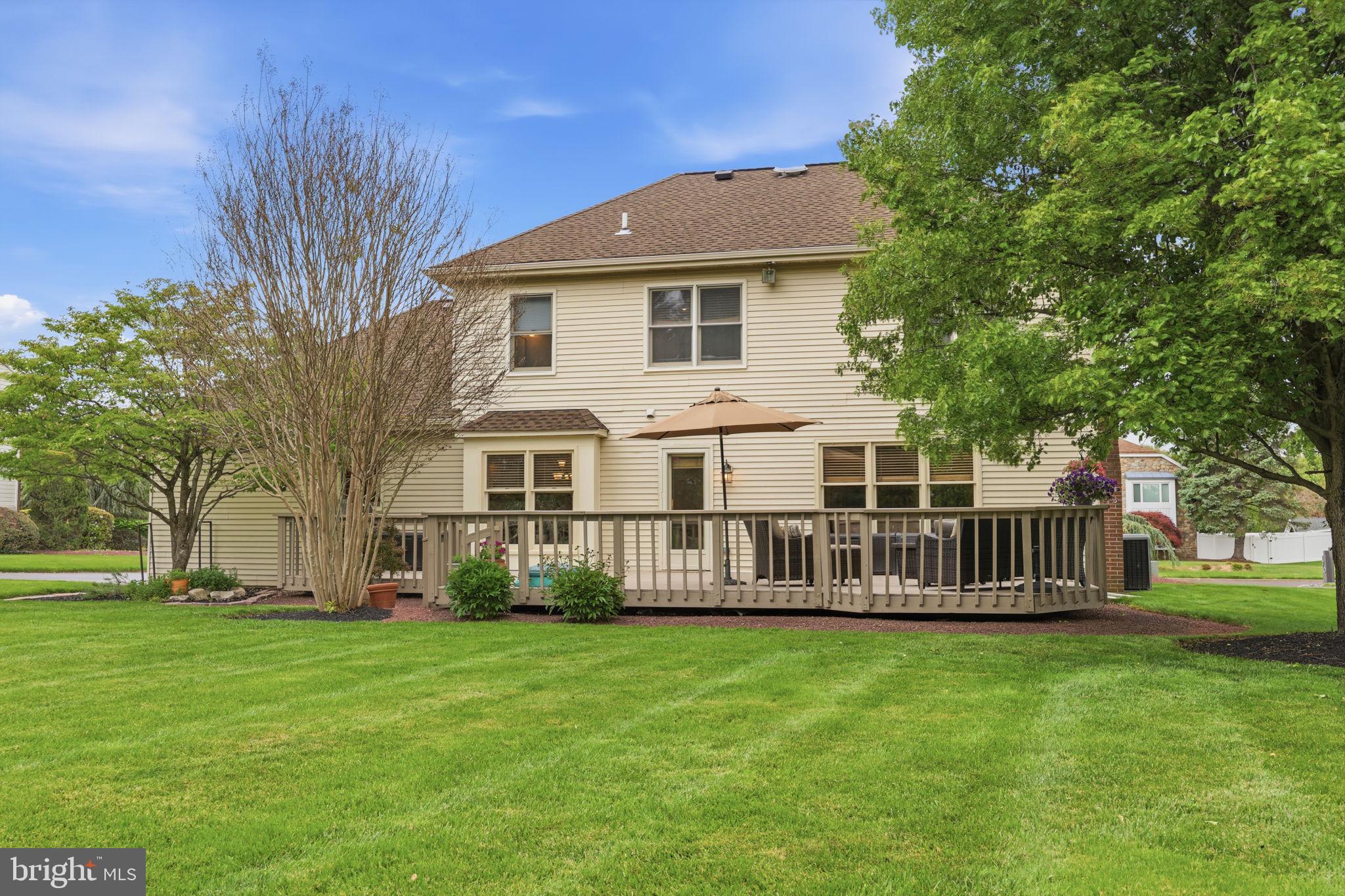 HOLLAND ACRES - Residential