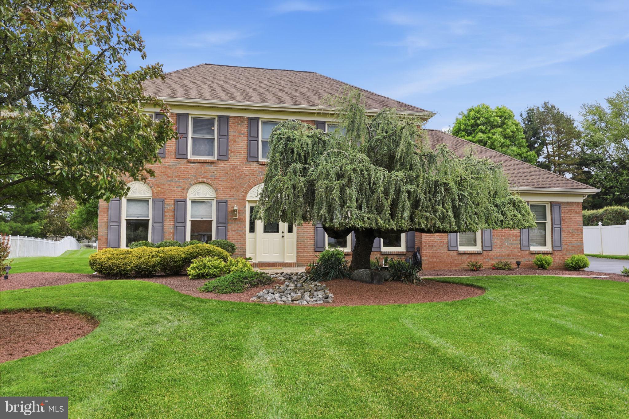 HOLLAND ACRES - Residential