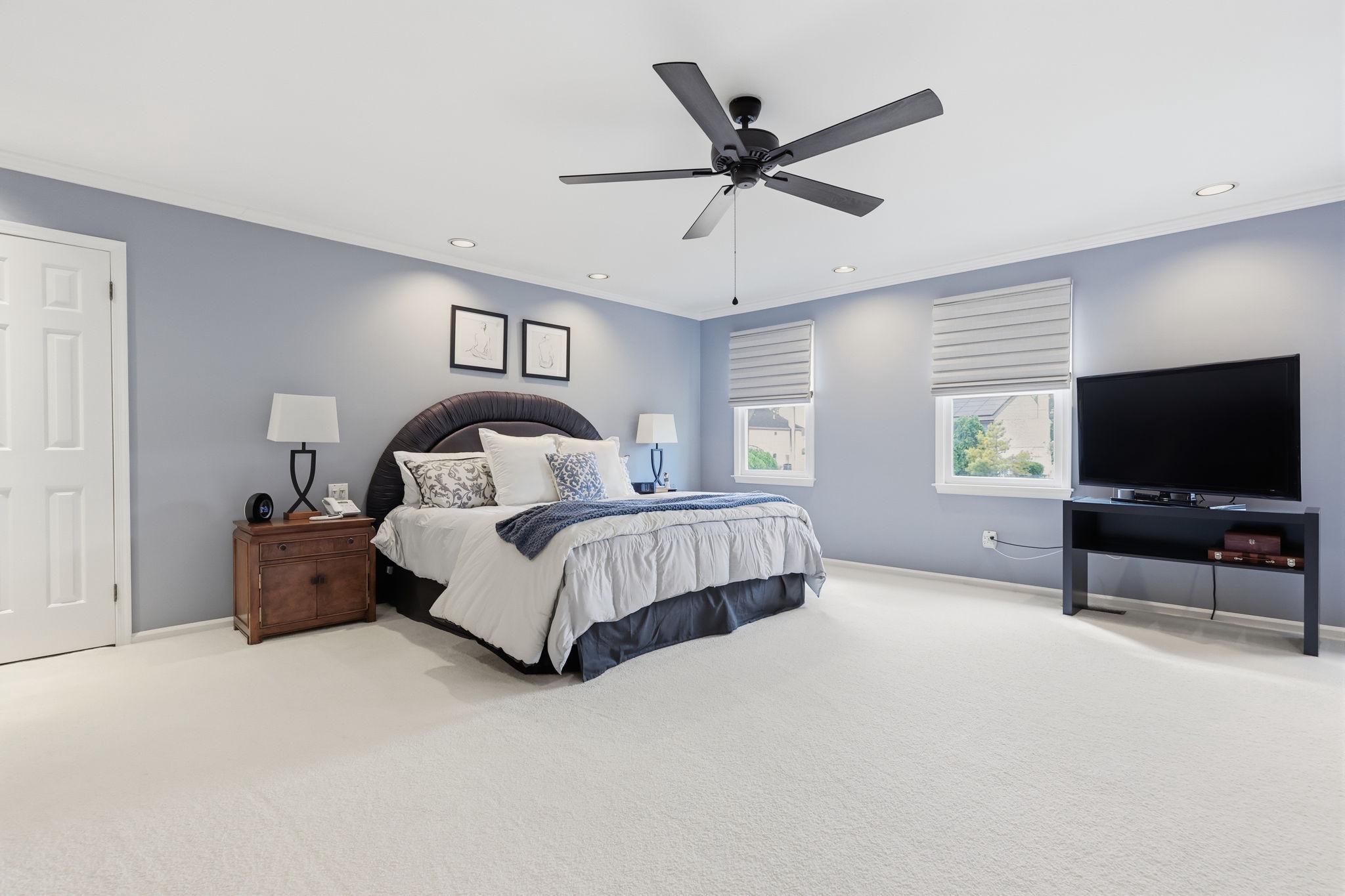 HOLLAND ACRES - Residential