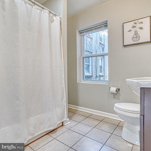 JOHNSTON SQUARE - Residential Lease