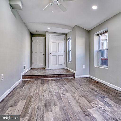 JOHNSTON SQUARE - Residential Lease