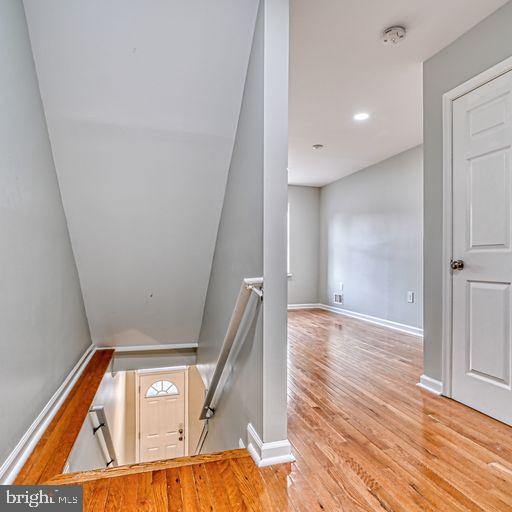 JOHNSTON SQUARE - Residential Lease