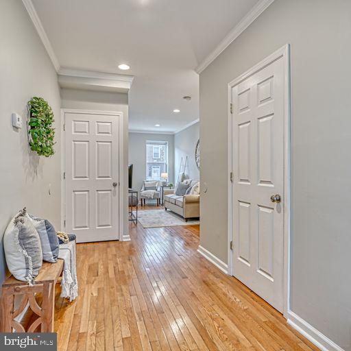 JOHNSTON SQUARE - Residential Lease