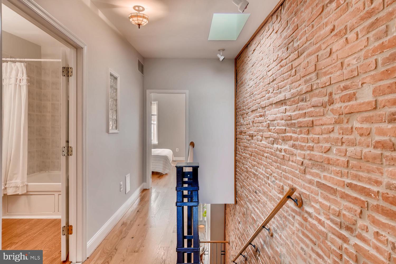 FEDERAL HILL HISTORIC DISTRICT - Residential Lease