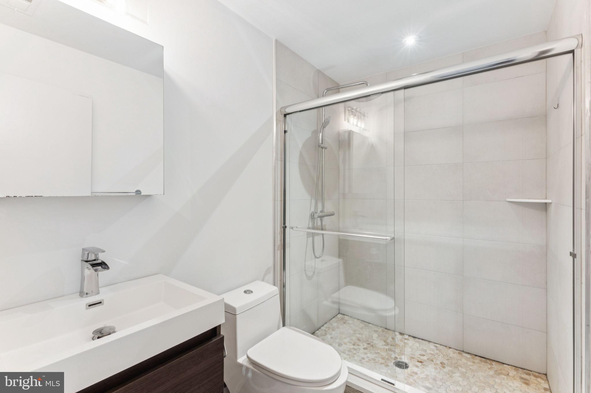 NORTHERN LIBERTIES - Residential Lease