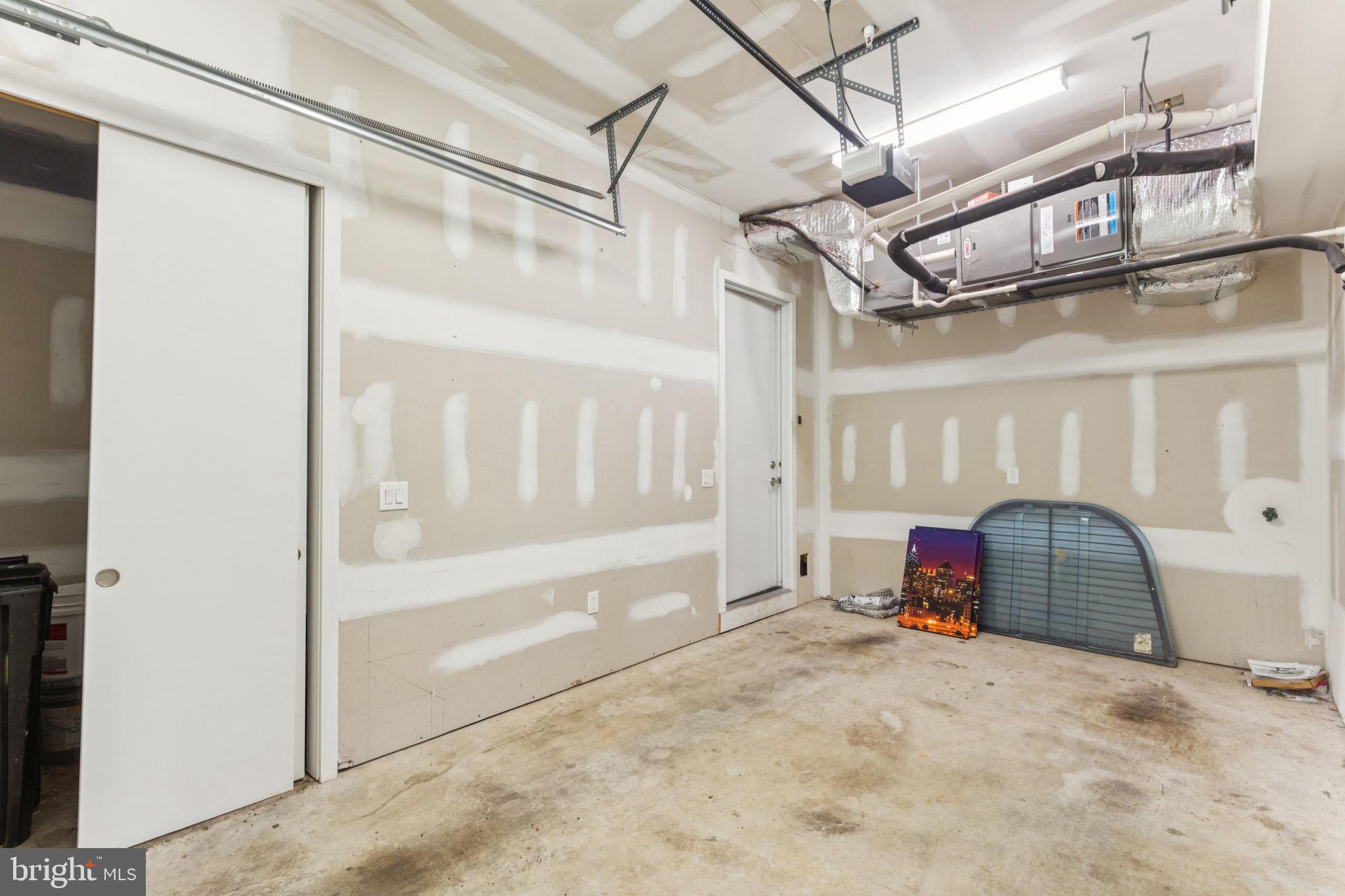 NORTHERN LIBERTIES - Residential Lease