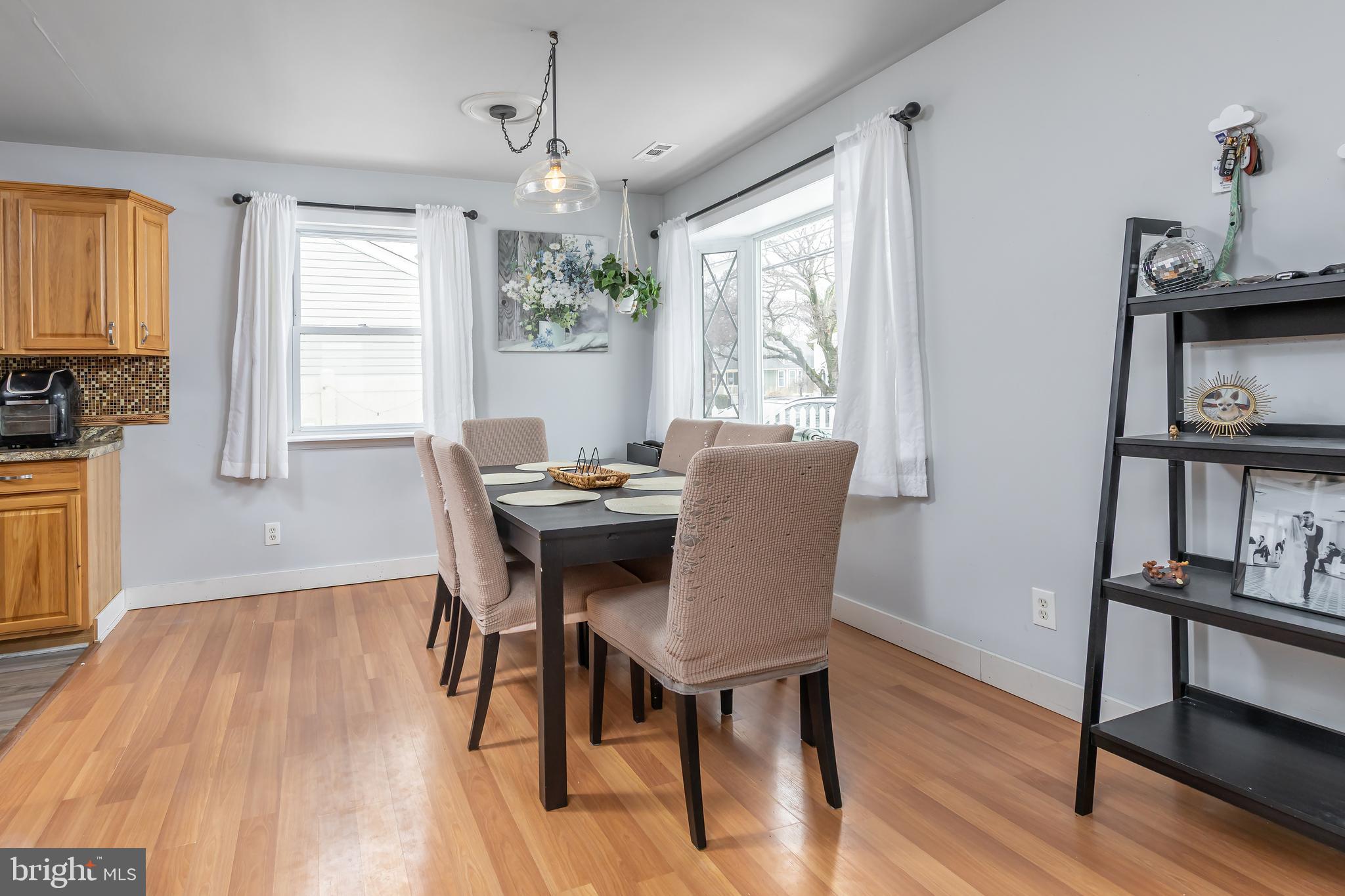 400 N FORKLANDING ROAD