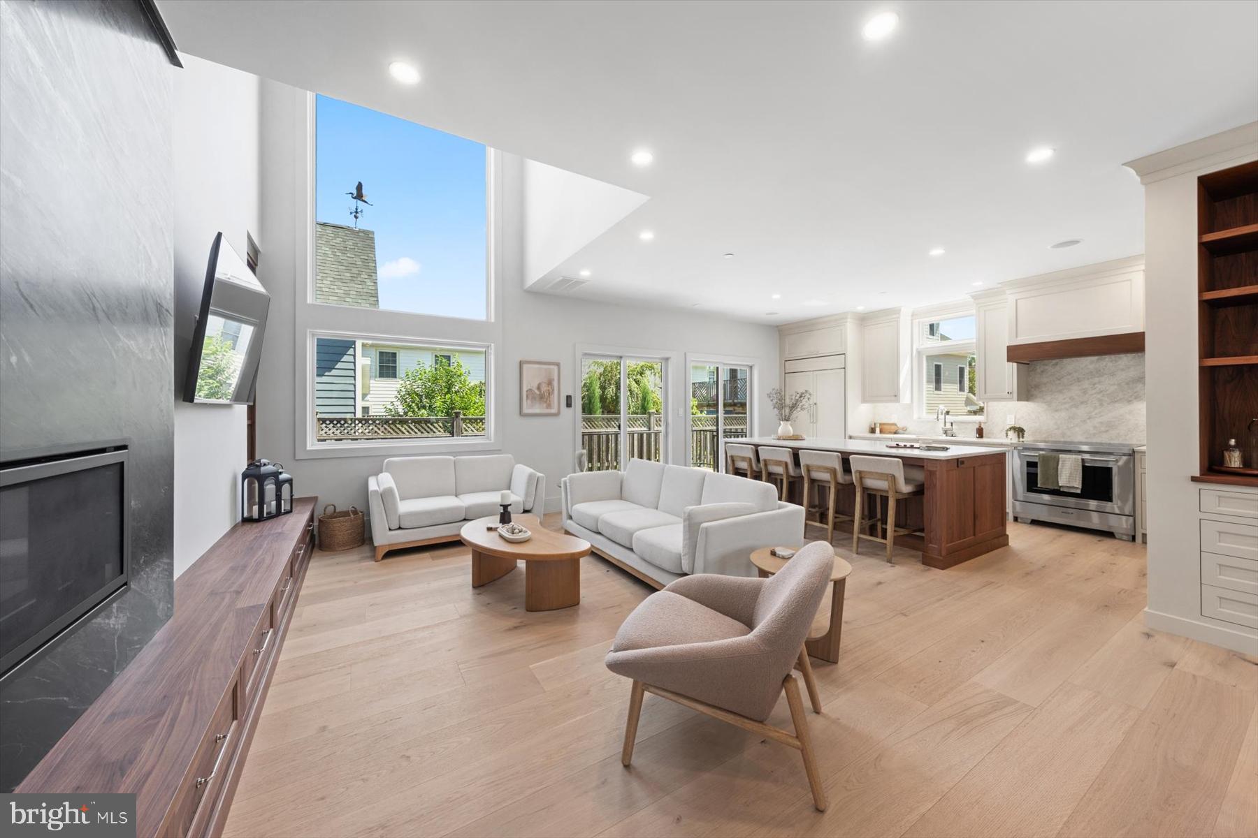 517 W 4TH STREET