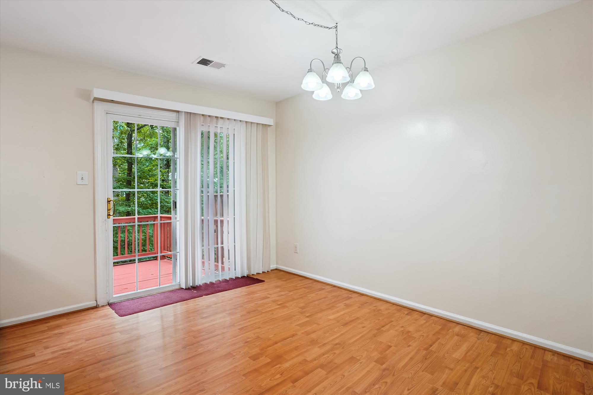 VILLAGE OF MOUNT AIR - Residential Lease