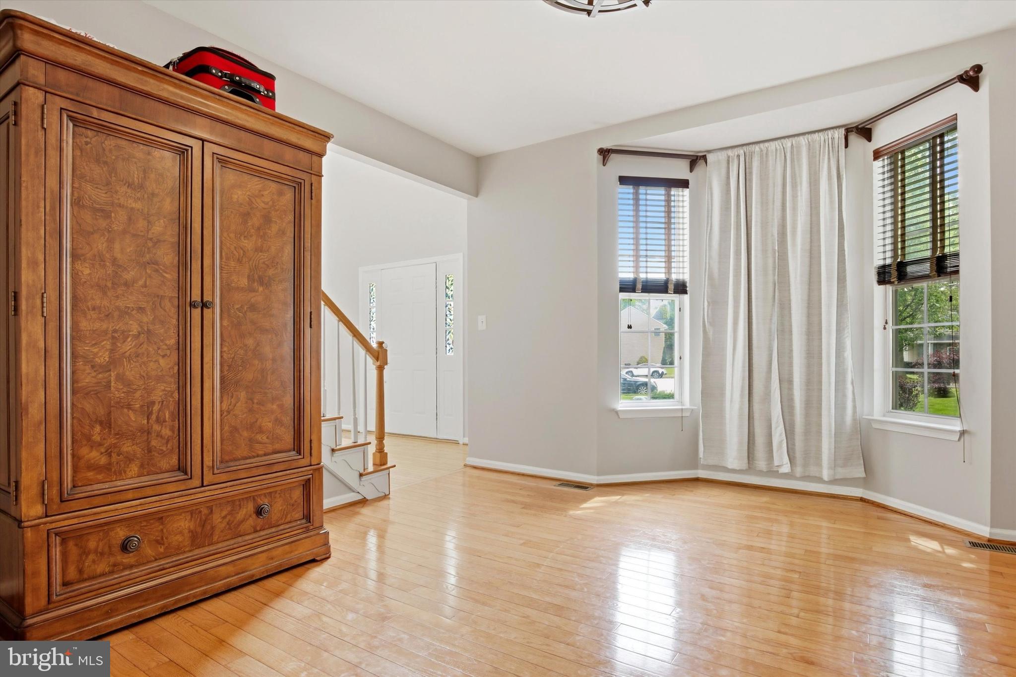 WINDSOR HILL - Residential