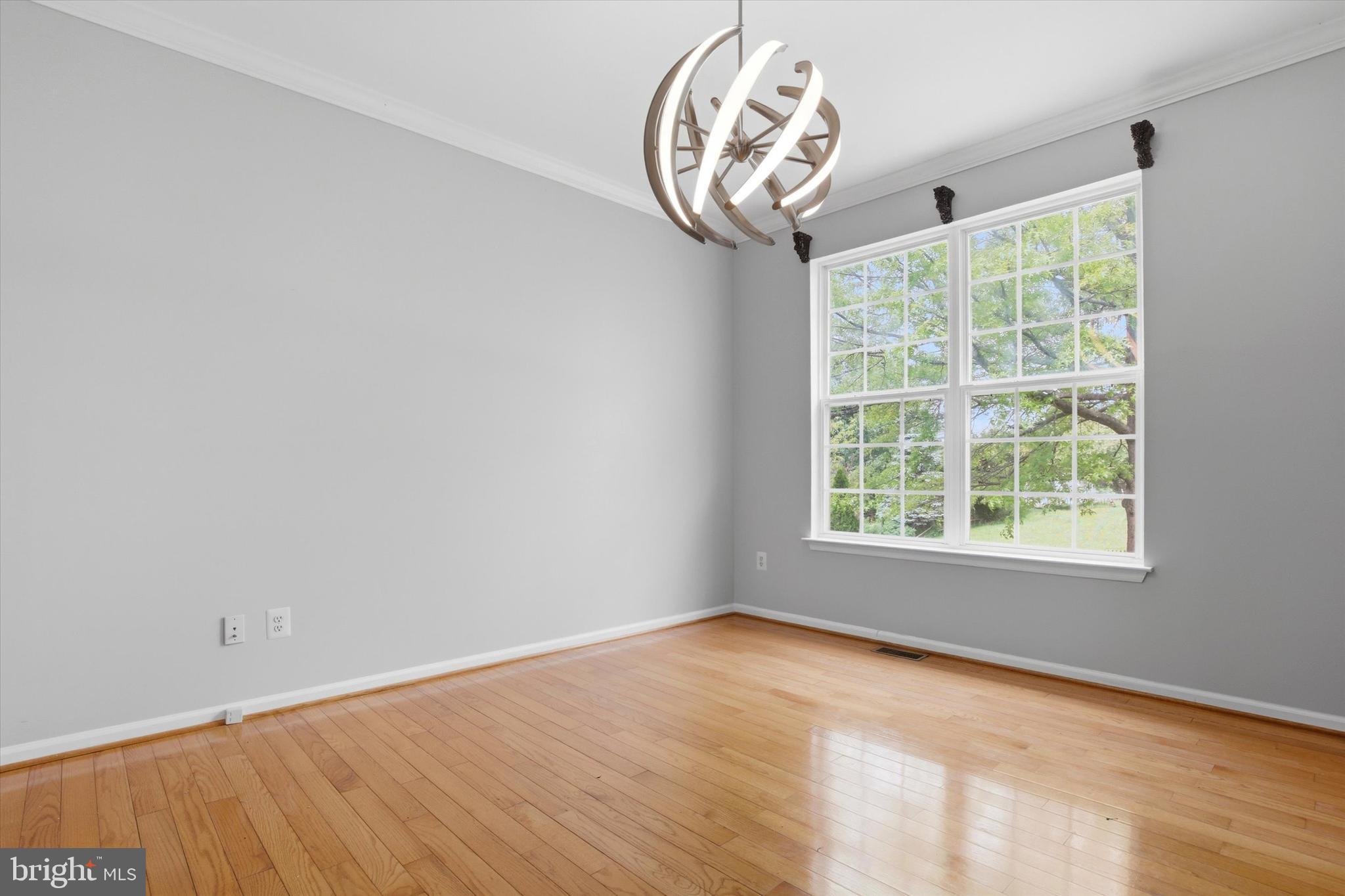 WINDSOR HILL - Residential