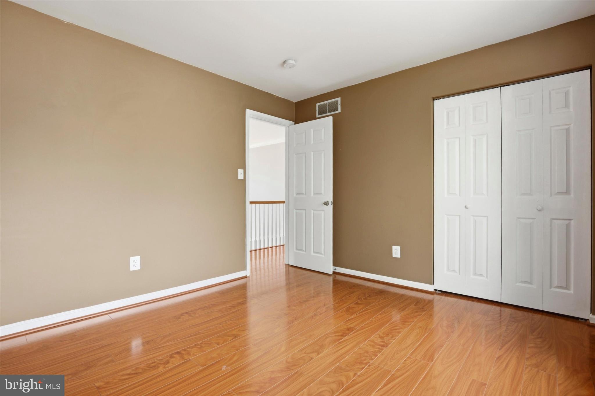 WINDSOR HILL - Residential