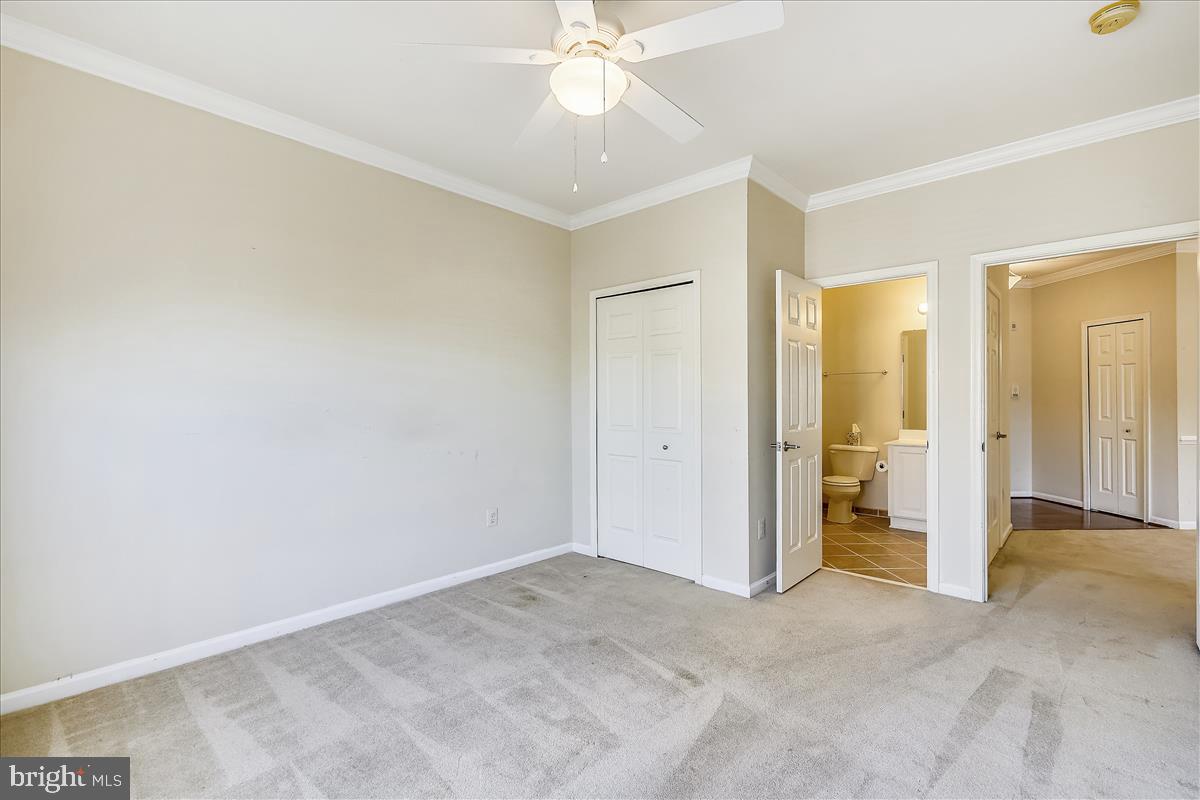 ELKRIDGE CROSSING - Residential