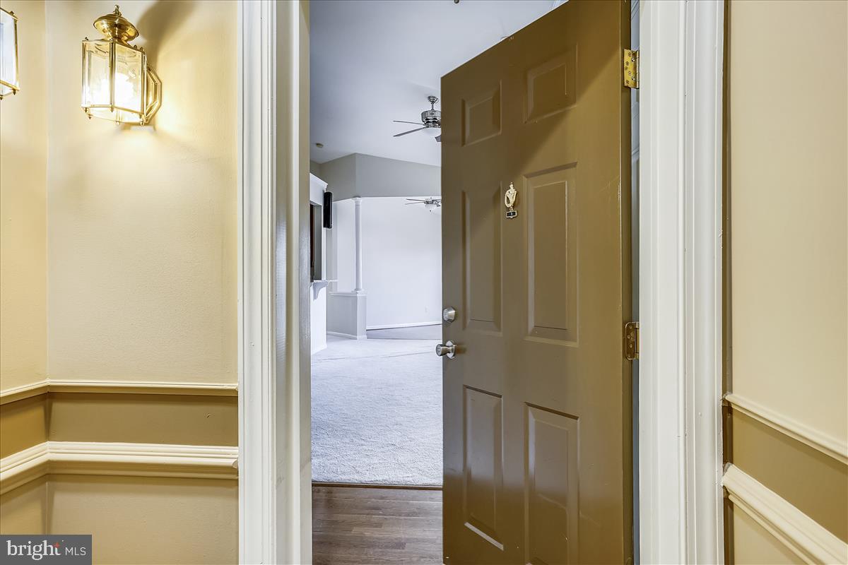 ELKRIDGE CROSSING - Residential