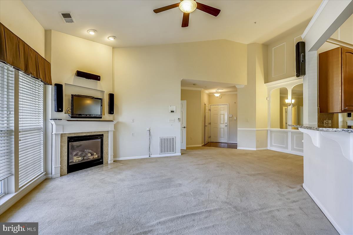 ELKRIDGE CROSSING - Residential