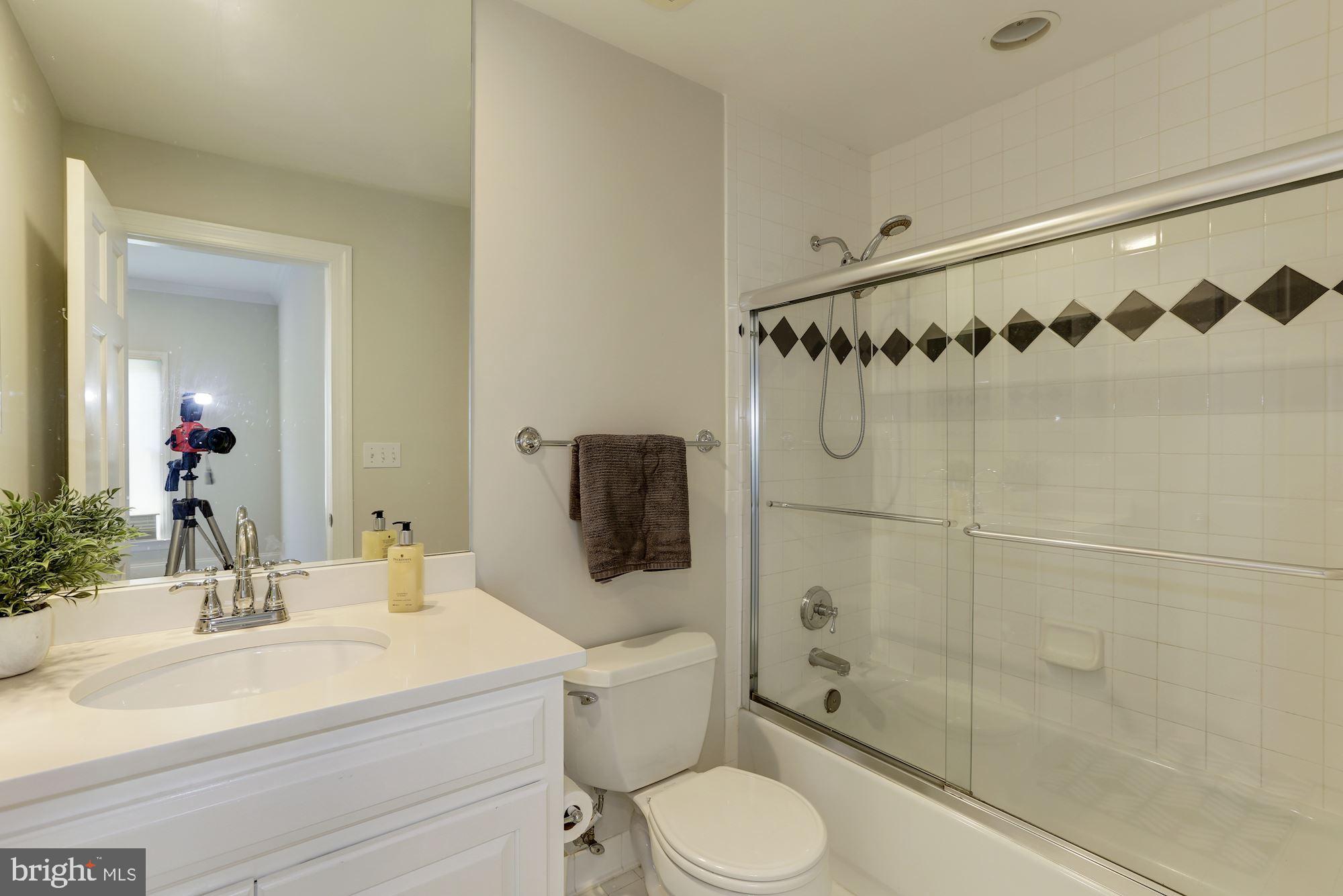 AVENEL - Residential