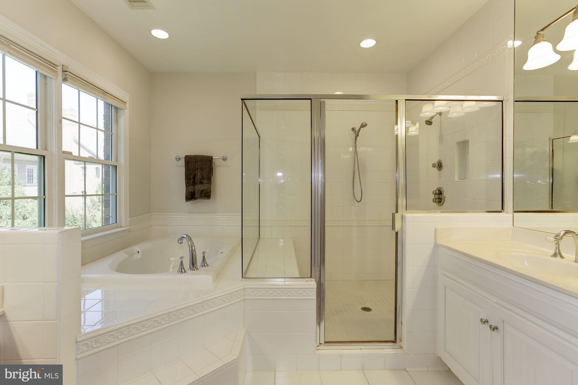 AVENEL - Residential