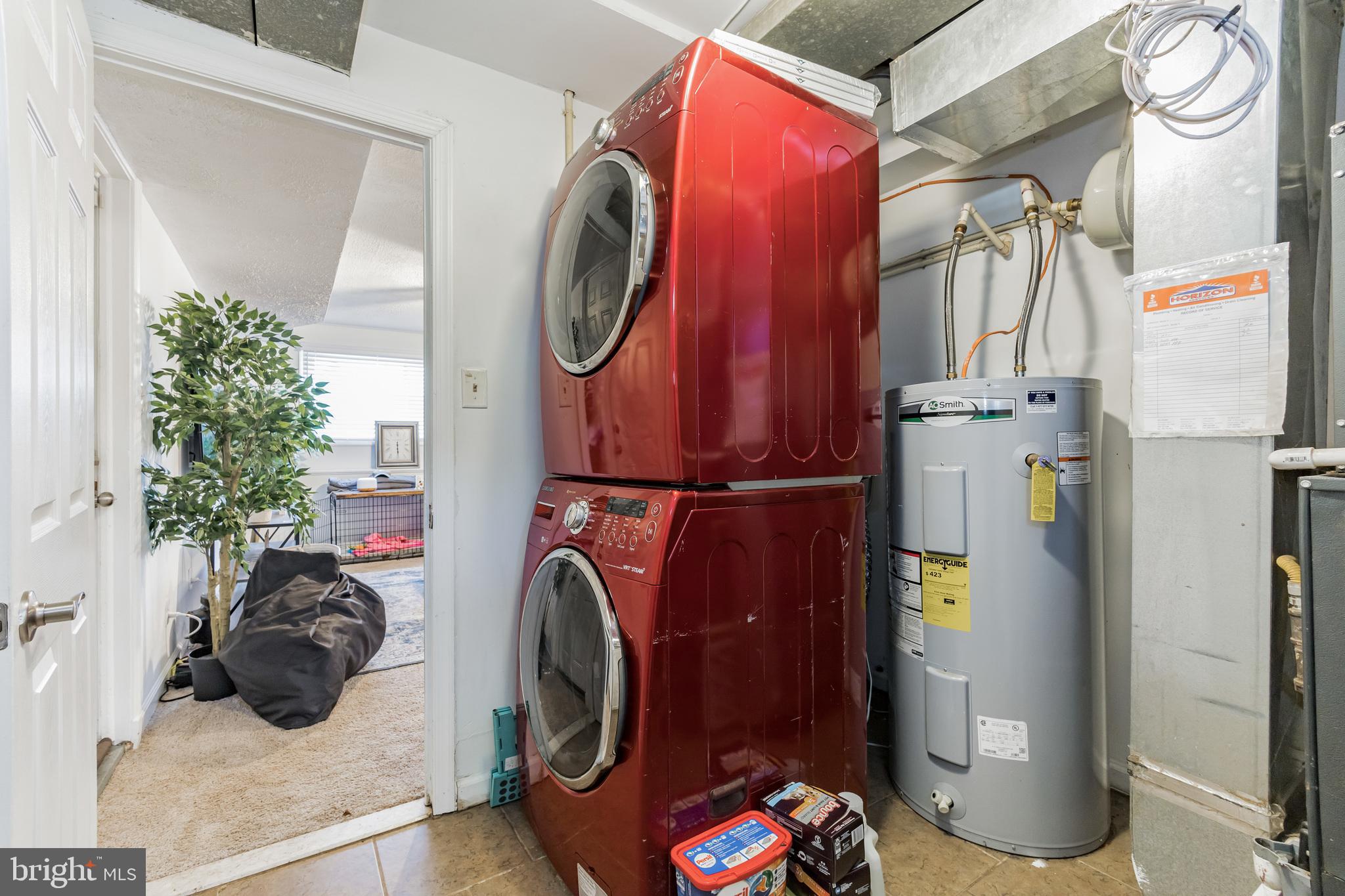 VICTORIA - Residential