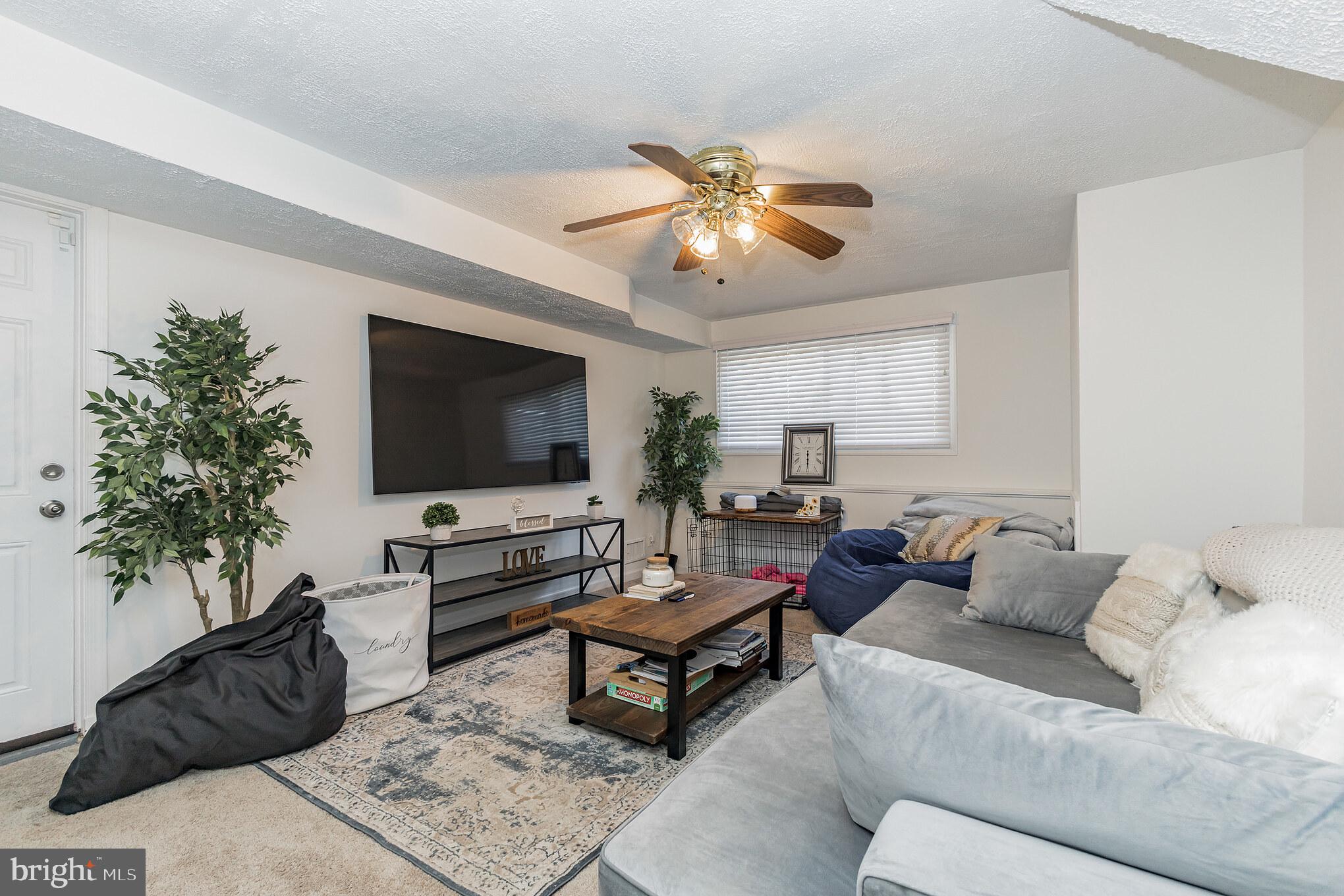 VICTORIA - Residential