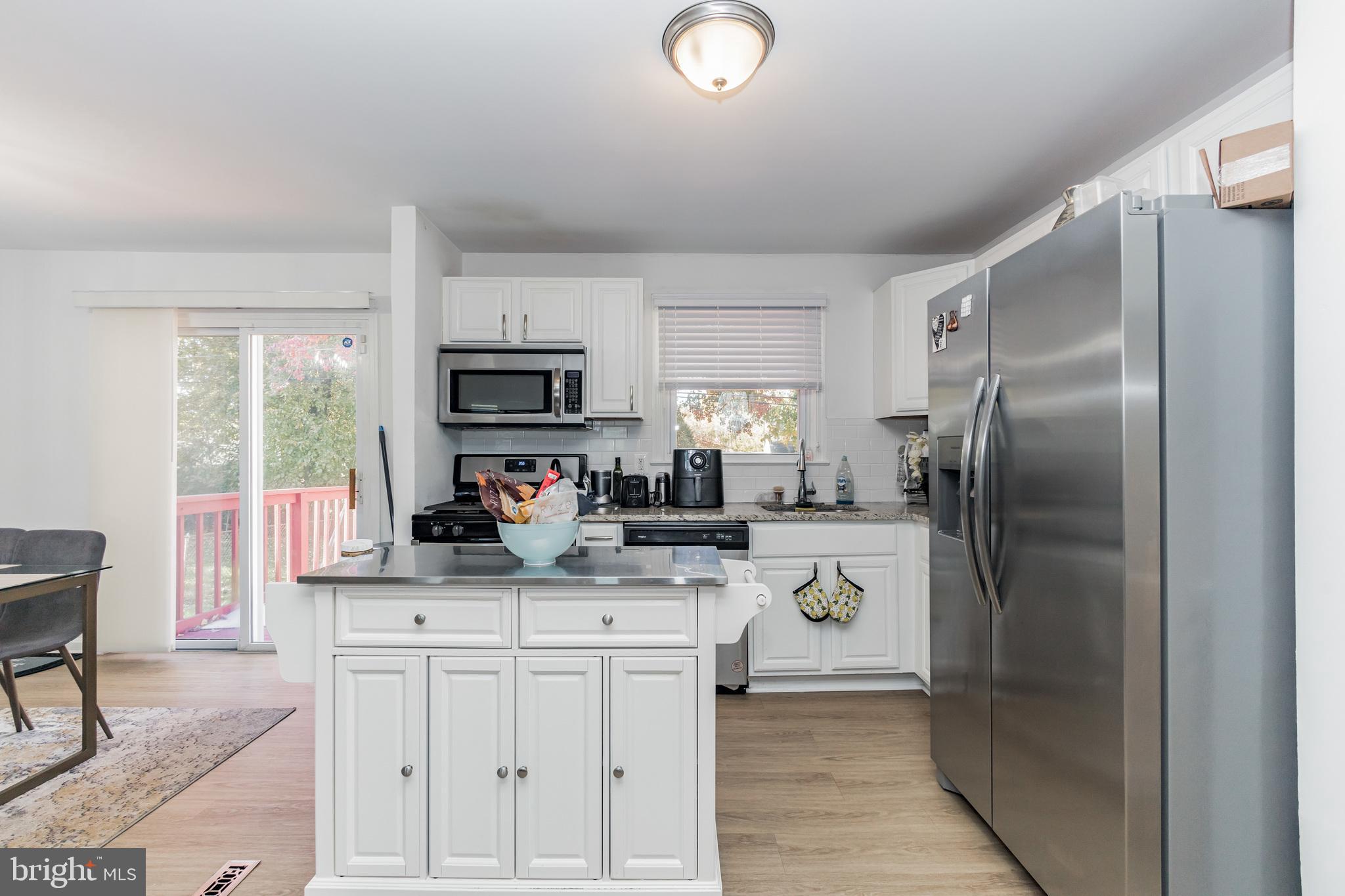 VICTORIA - Residential