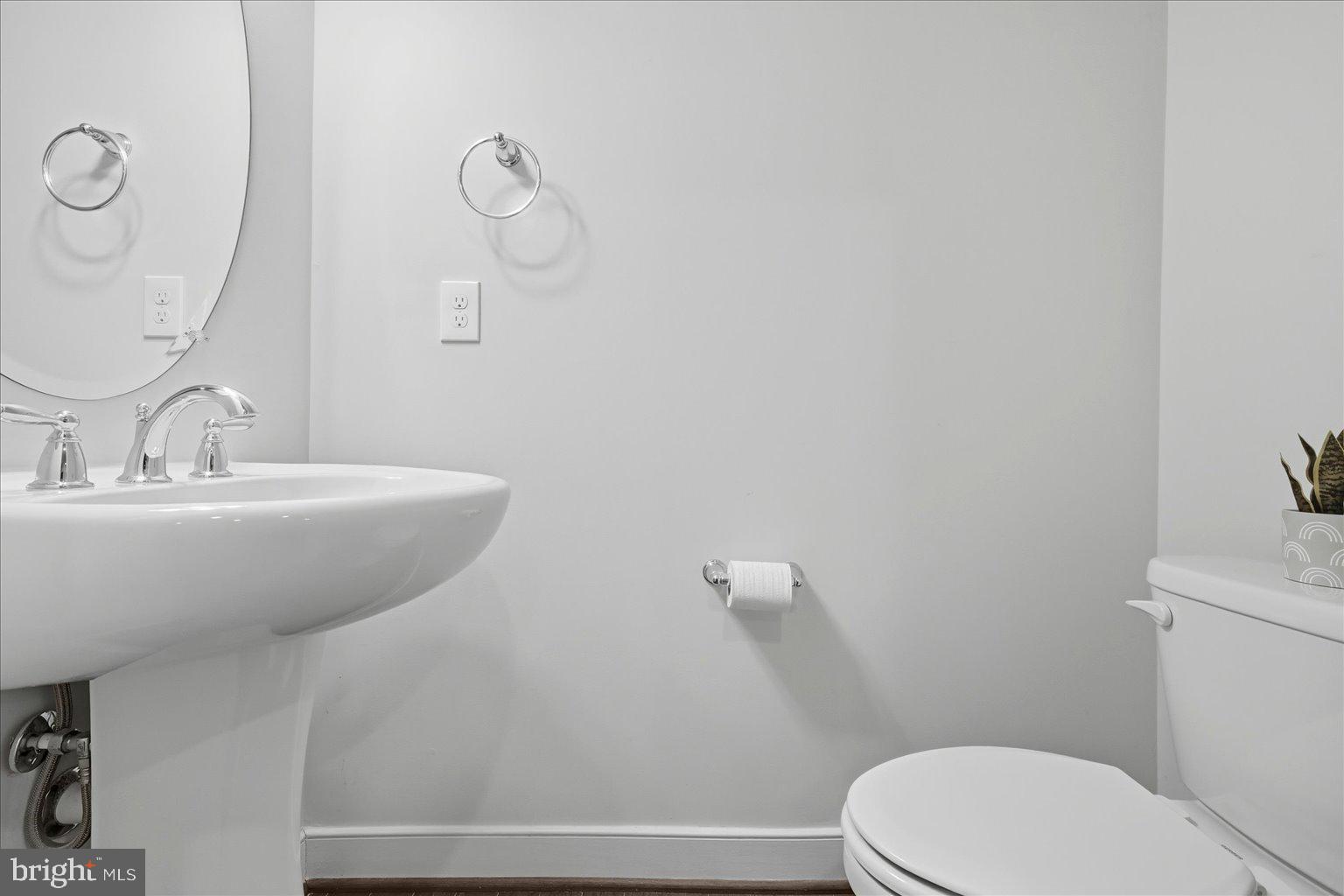 METROPARK AT ARROWBROOK - Residential