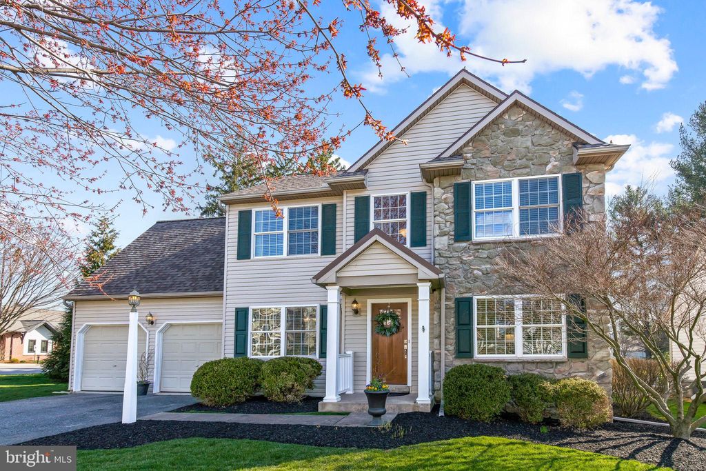 Photo of 90 MUNICIPAL DR, MILLERSVILLE, PA 17551 (MLS # PALA2031738)