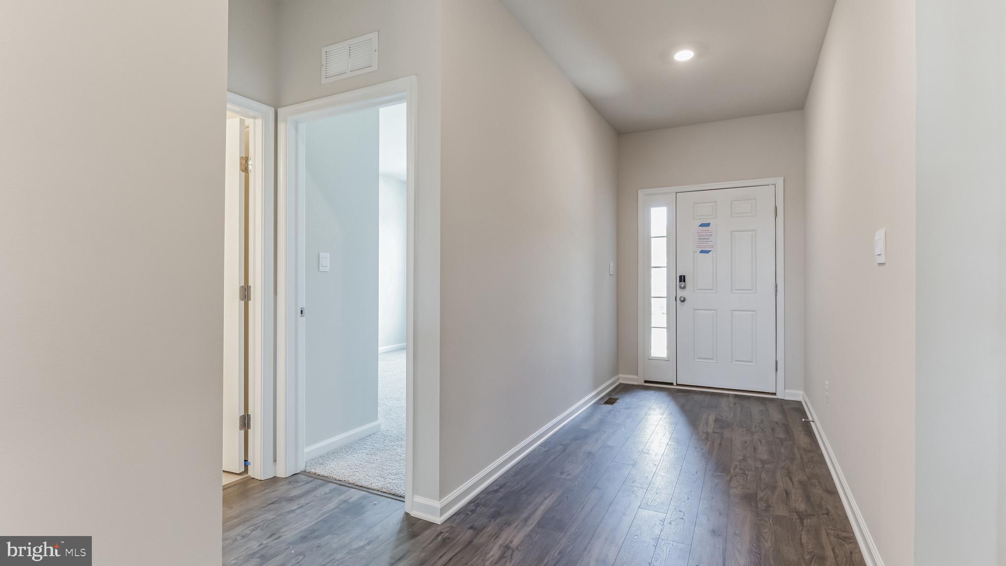 POTTSGROVE HUNT - Residential