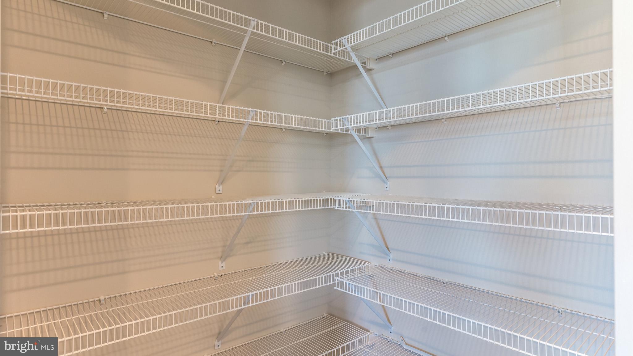 POTTSGROVE HUNT - Residential