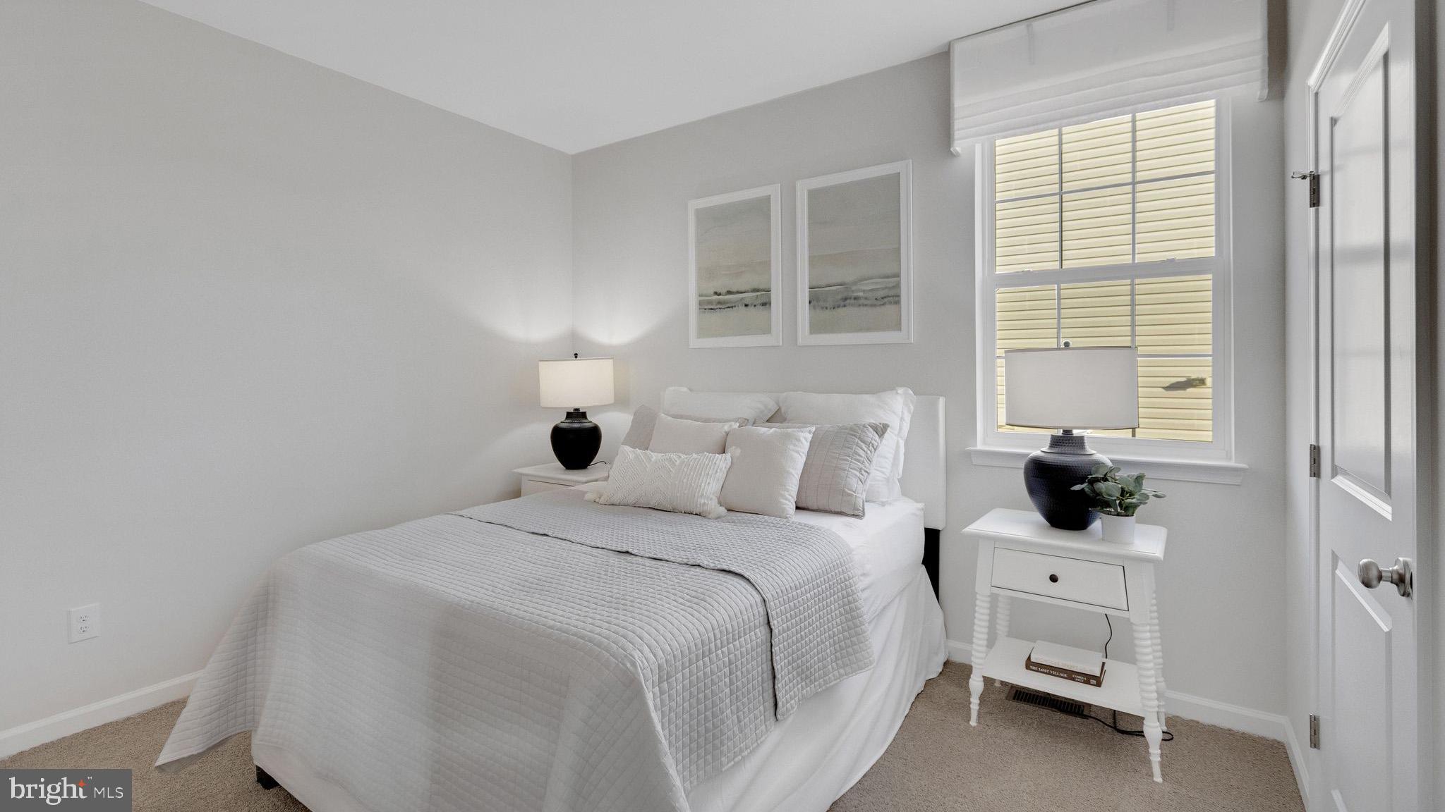 POTTSGROVE HUNT - Residential