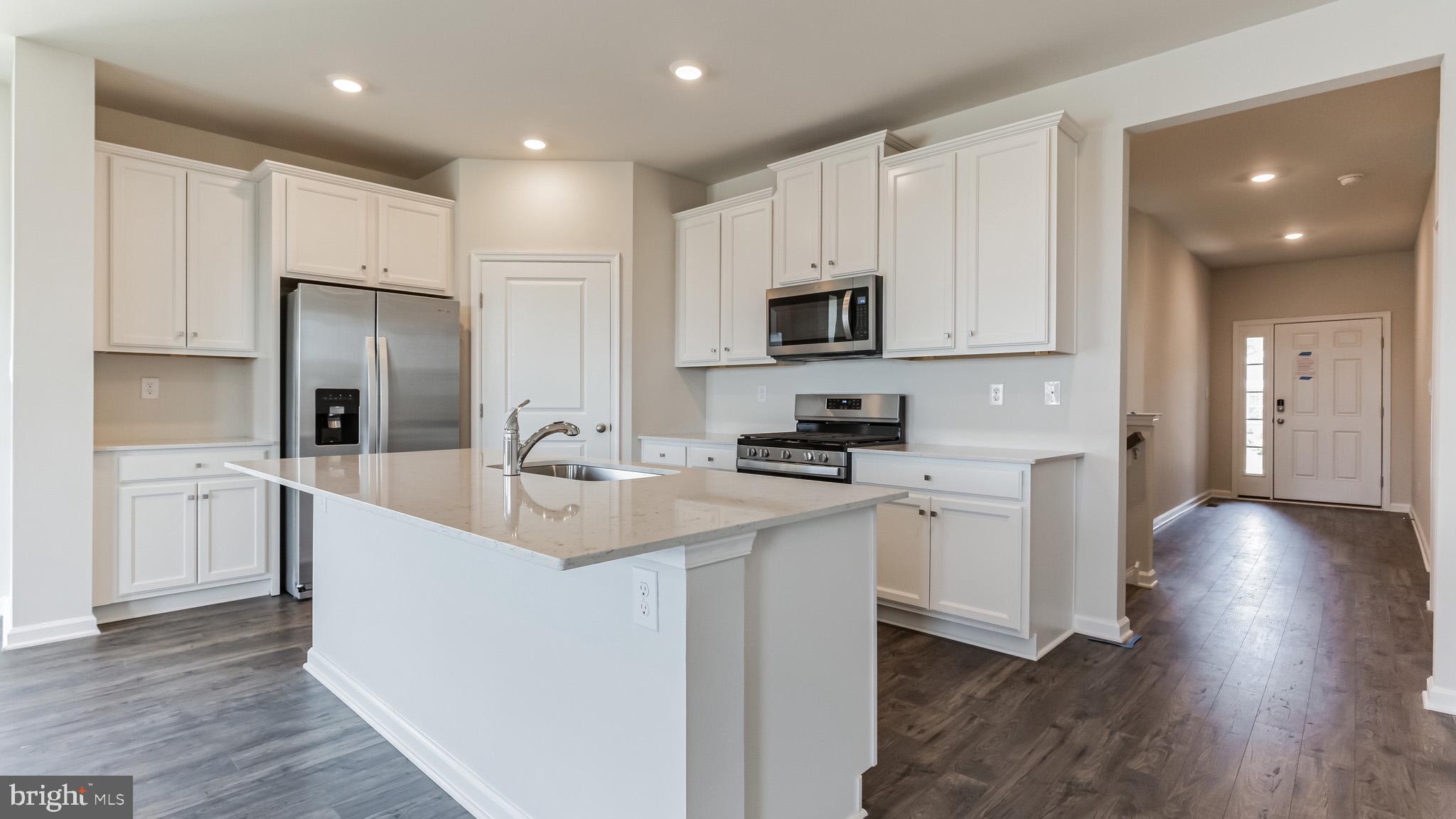 POTTSGROVE HUNT - Residential